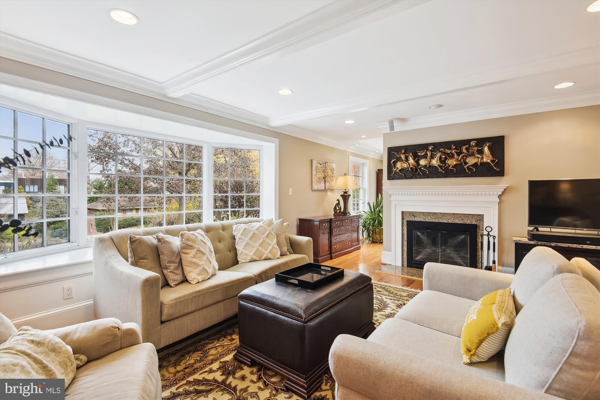 BELLEVUE FOREST - Residential