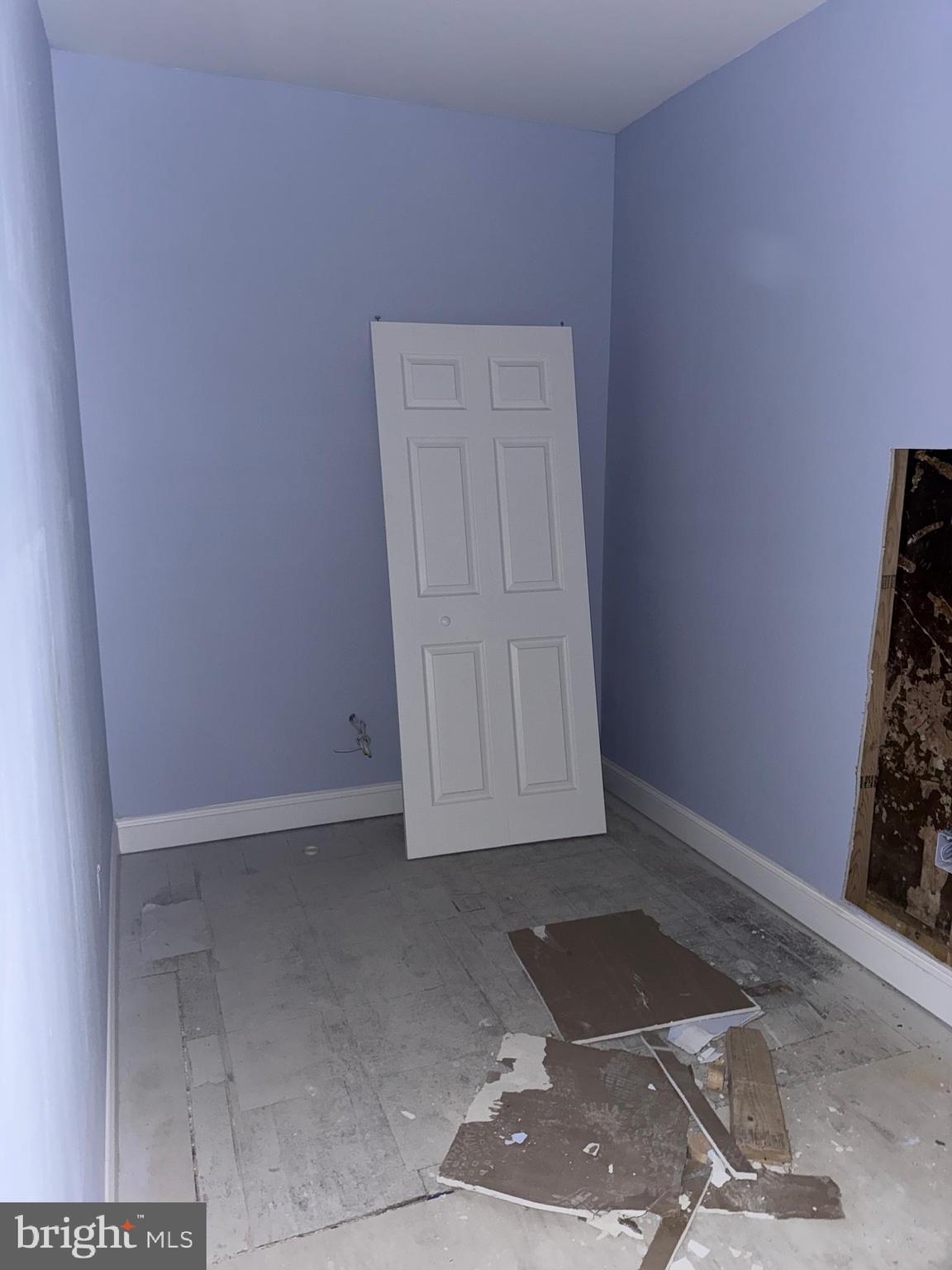 EAST BALTIMORE MIDWAY - Residential