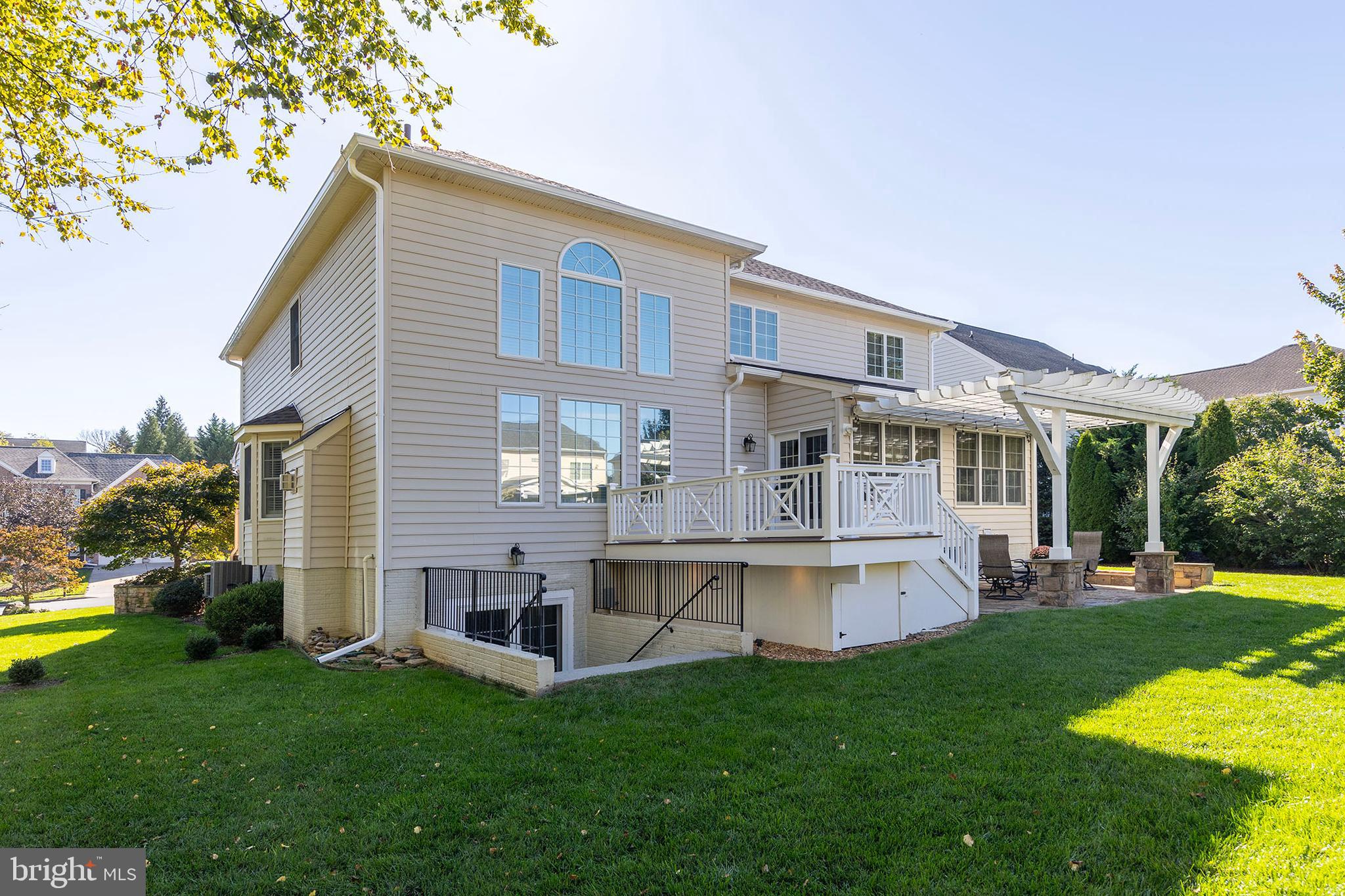 HARVEST RIDGE ESTATES - Residential