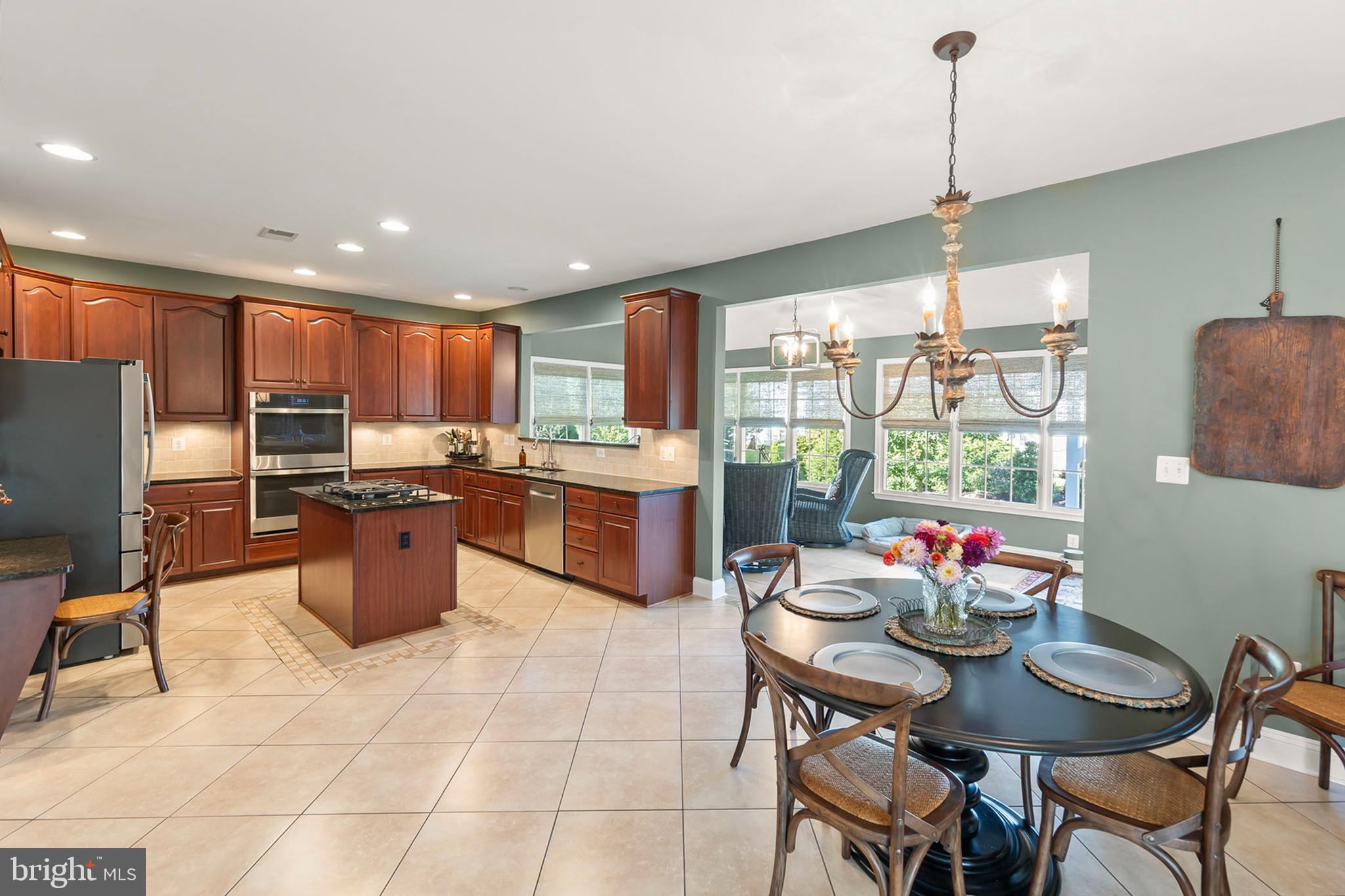 HARVEST RIDGE ESTATES - Residential