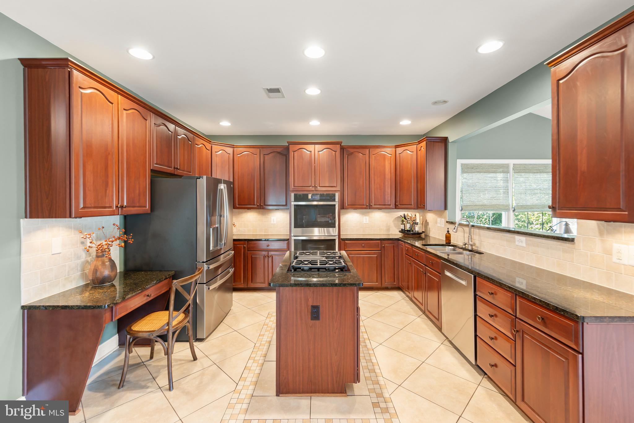 HARVEST RIDGE ESTATES - Residential