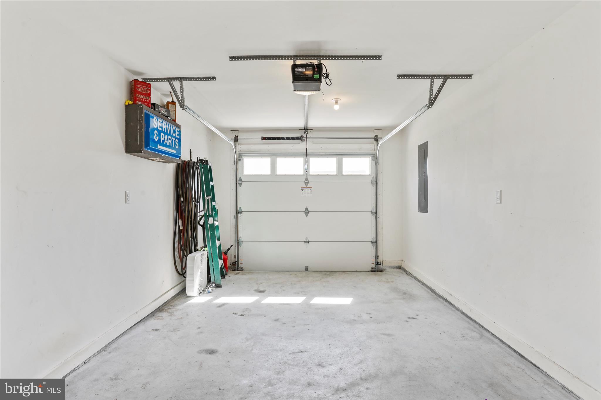 PRENTISS POINT - Residential