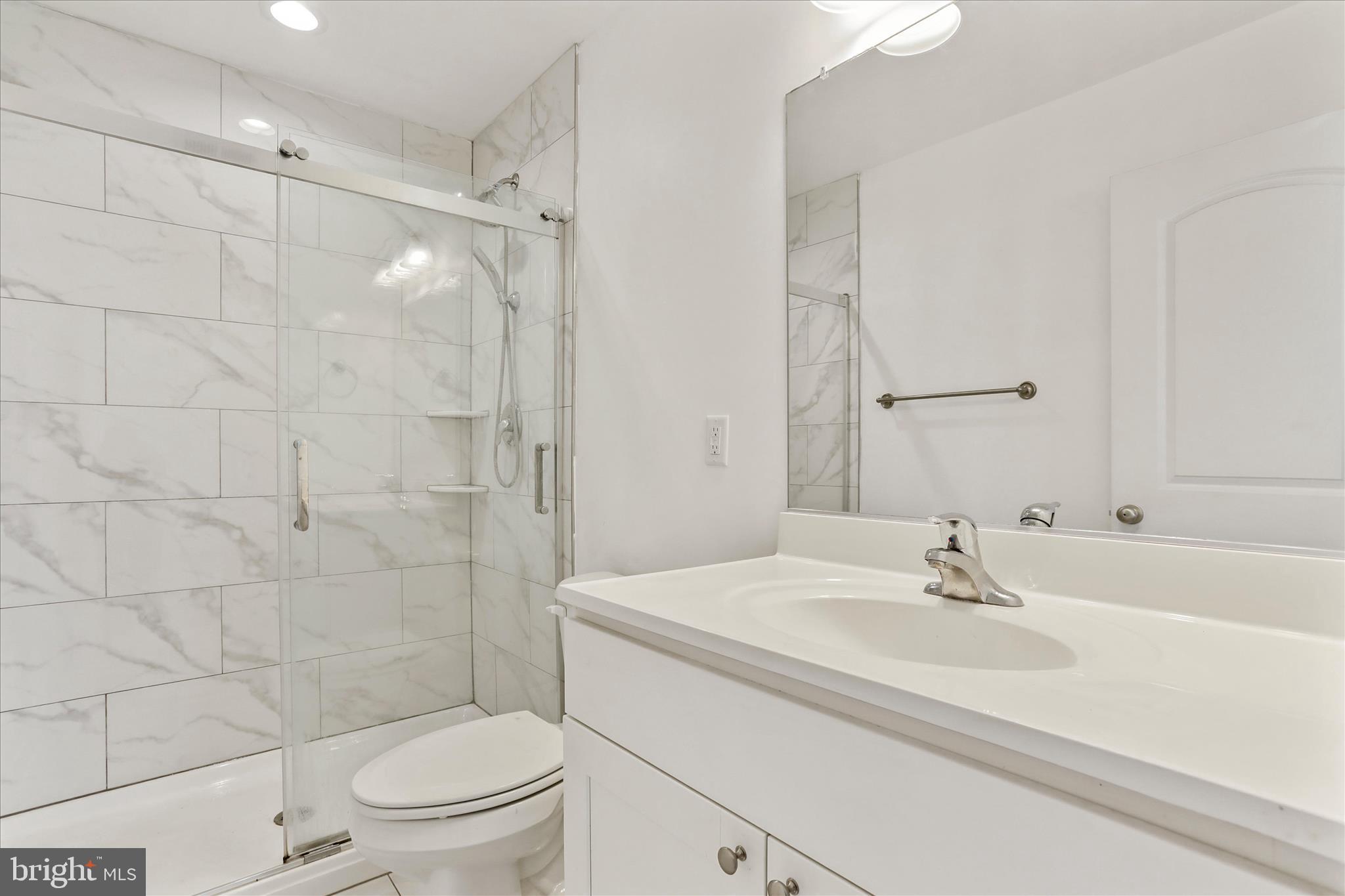 PRENTISS POINT - Residential