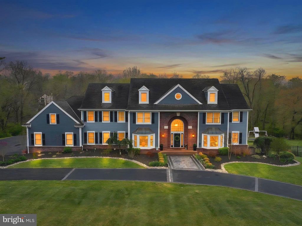 Photo of 8 Keithwood Court, TITUSVILLE, NJ 08560 (MLS # NJME2075656)