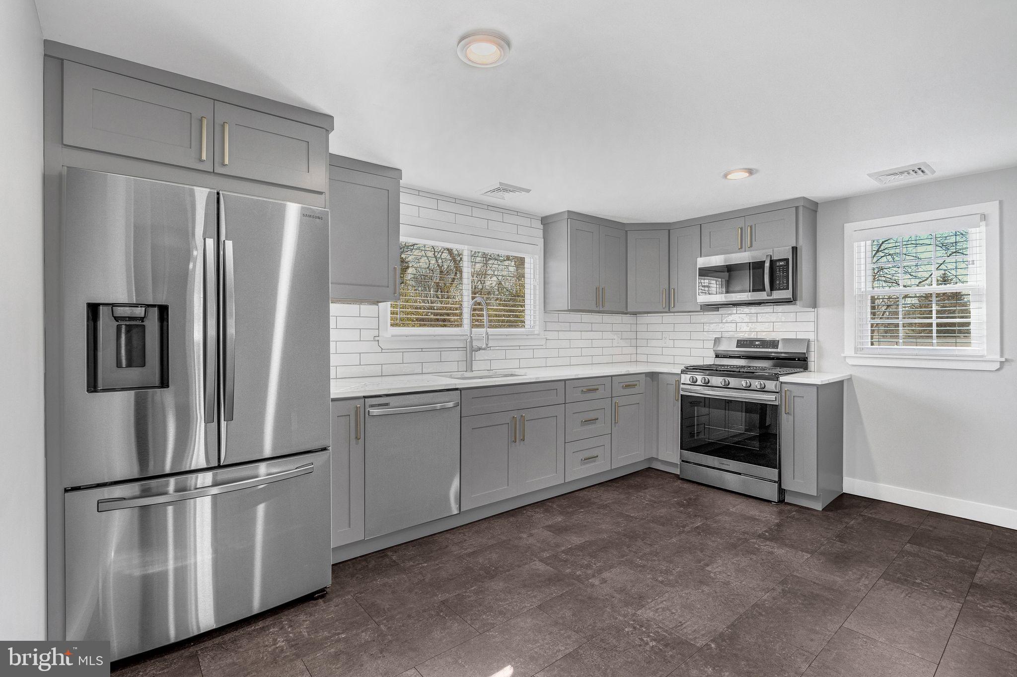 2952 DEKALB PIKE 54