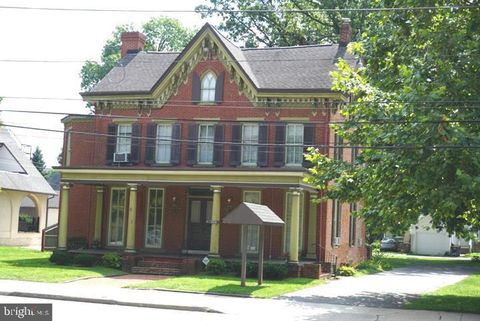 320 E LANCASTER AVENUE 3 DOWNINGTOWN PA 19335