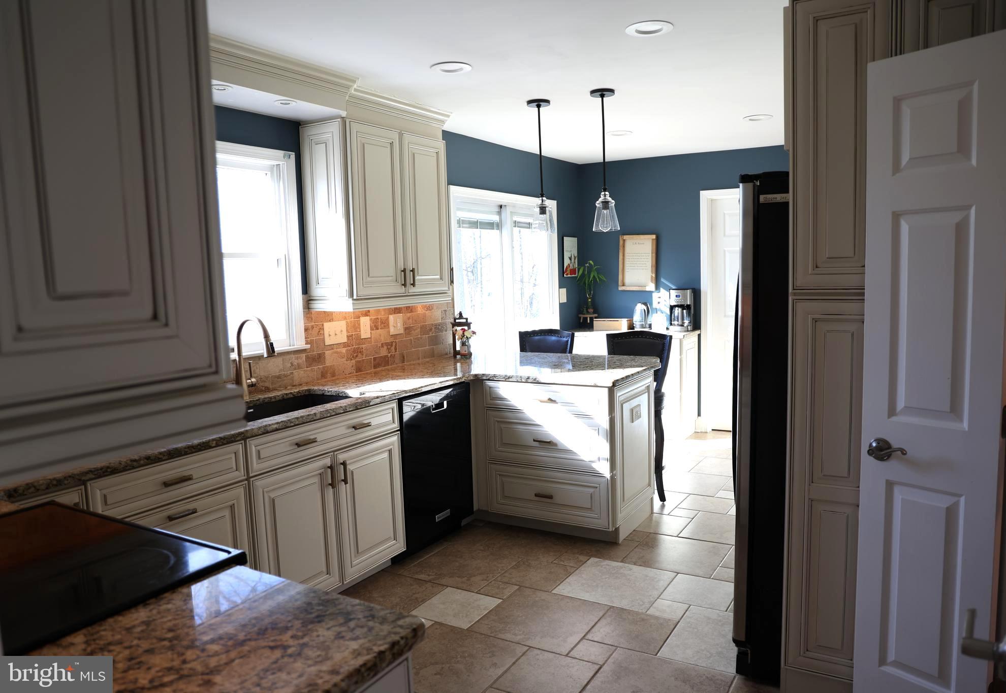 WOOD GLEN FARMS - Residential