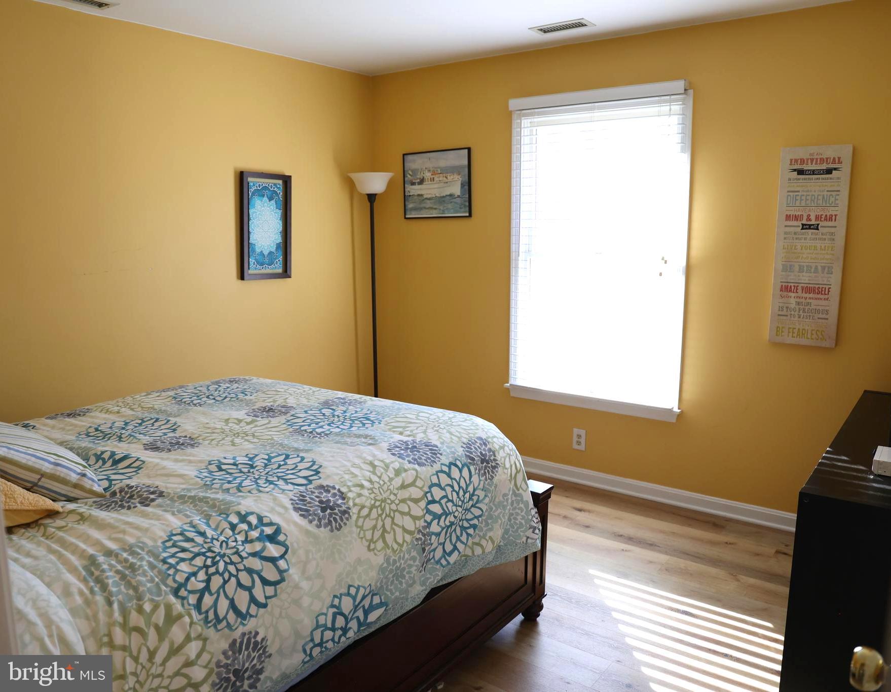 WOOD GLEN FARMS - Residential