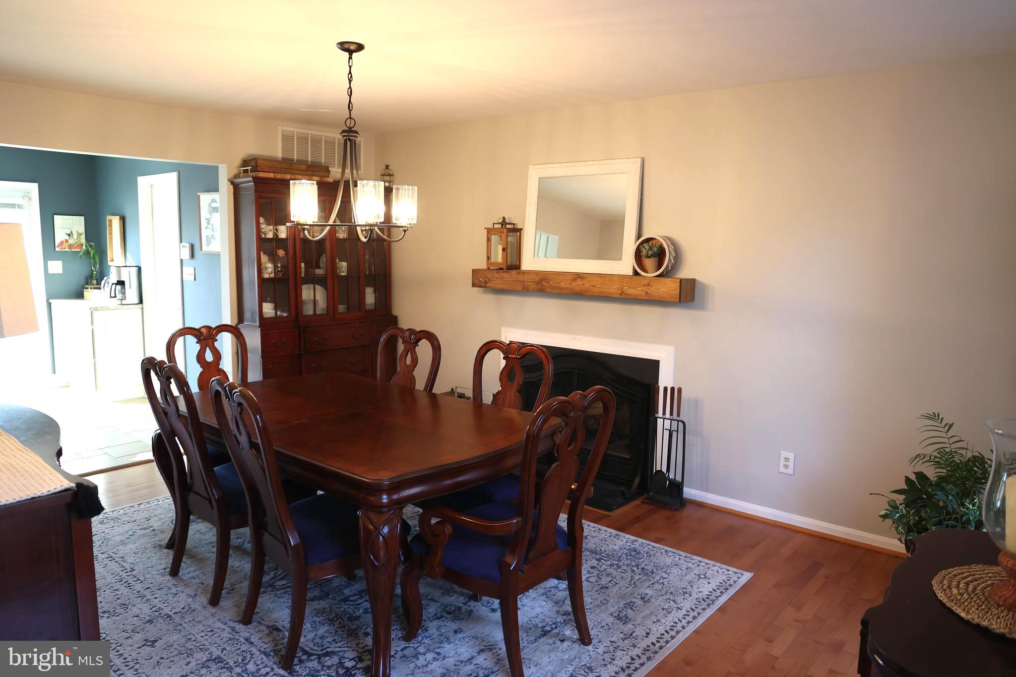 WOOD GLEN FARMS - Residential