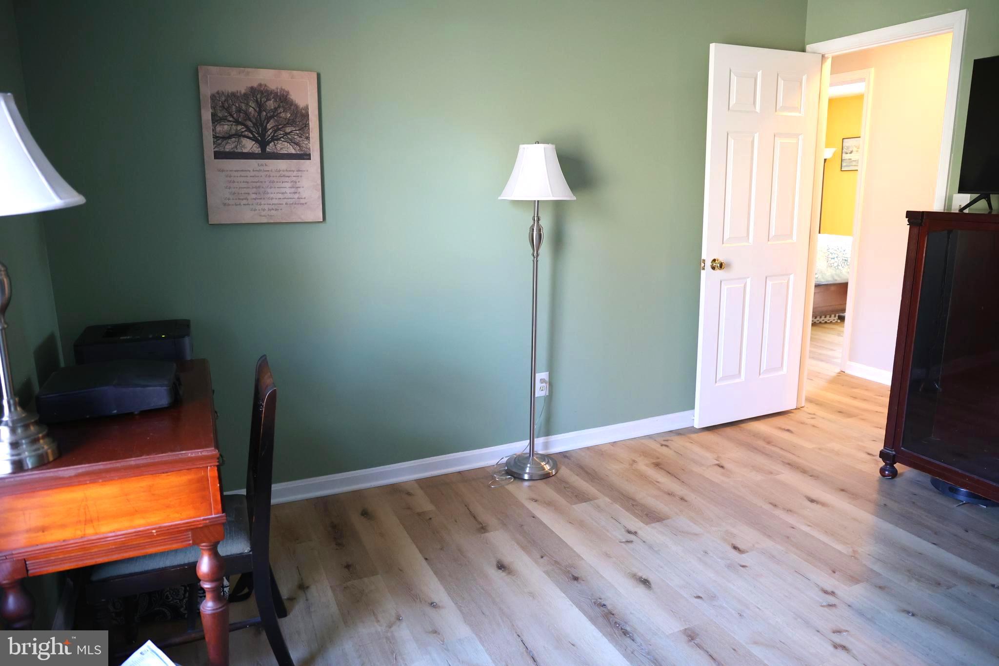 WOOD GLEN FARMS - Residential