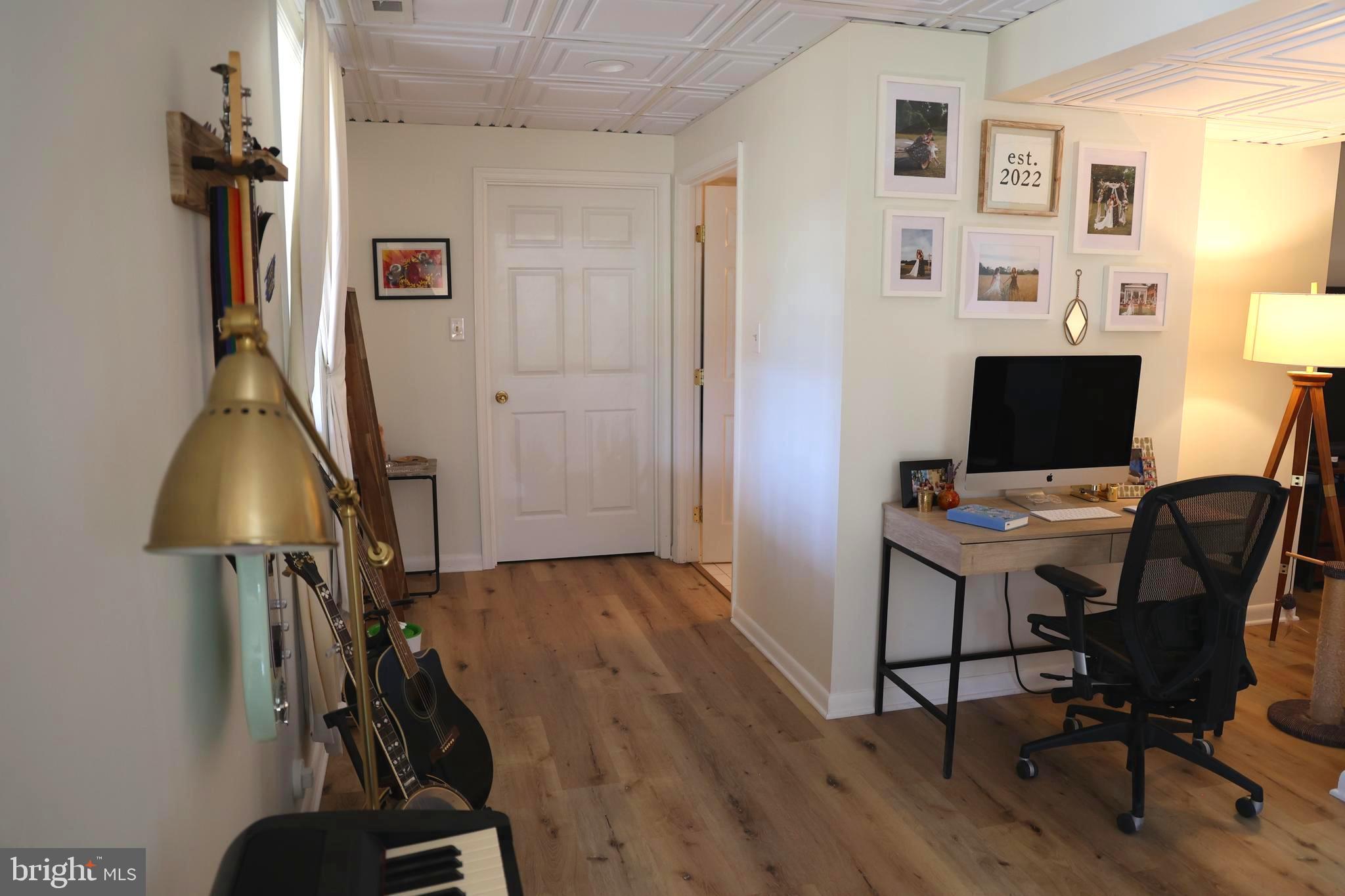 WOOD GLEN FARMS - Residential