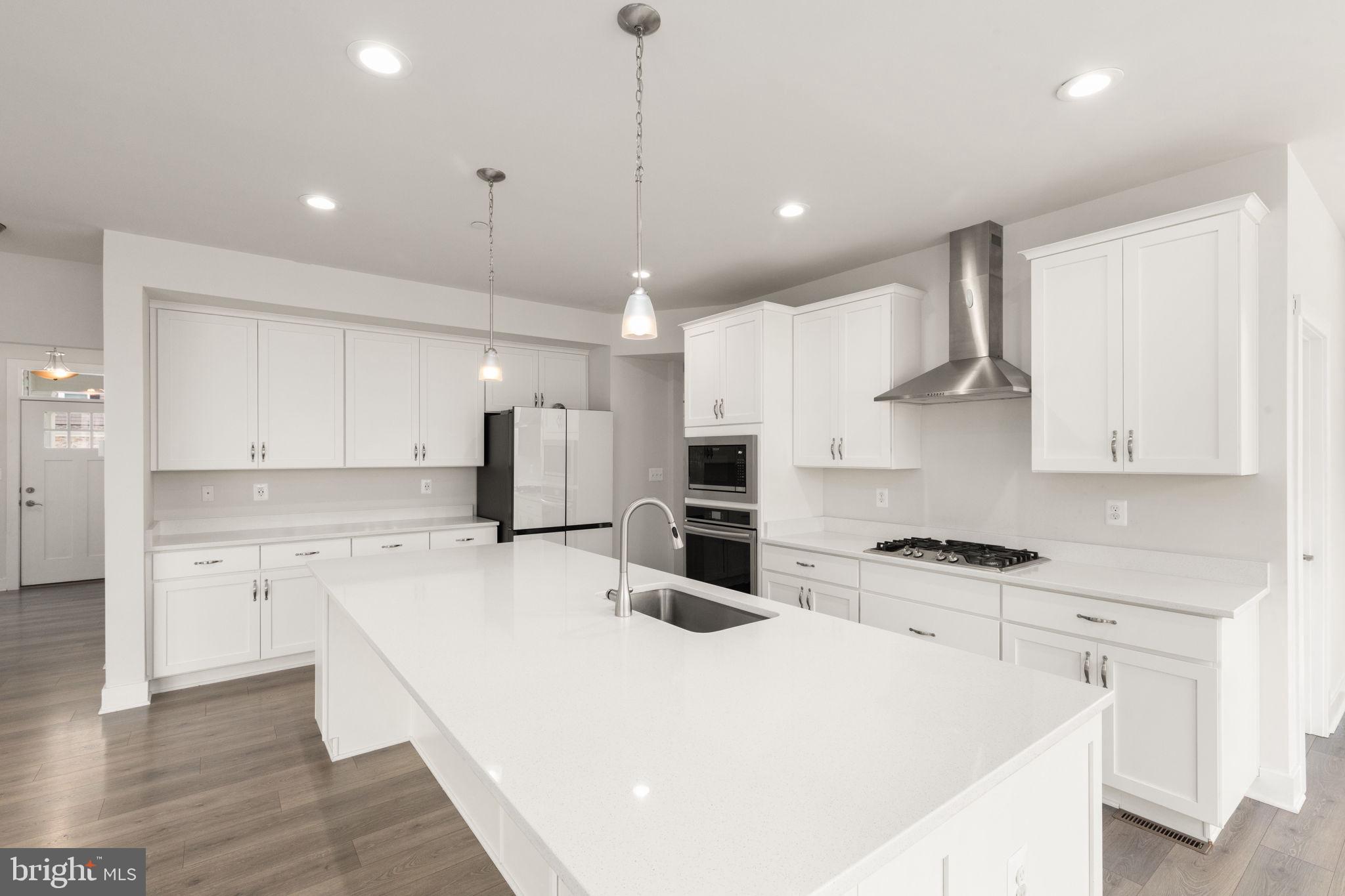 AUMAR HEIGHTS - Residential