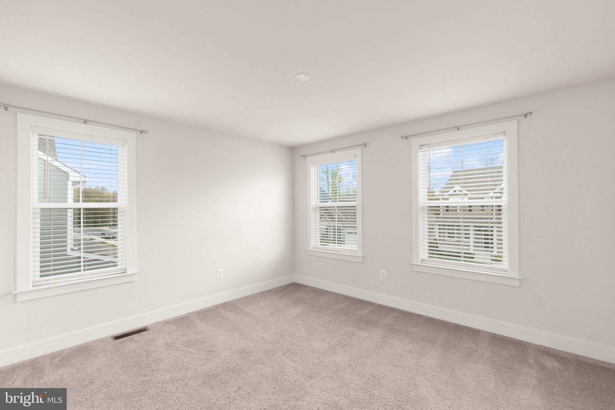 AUMAR HEIGHTS - Residential