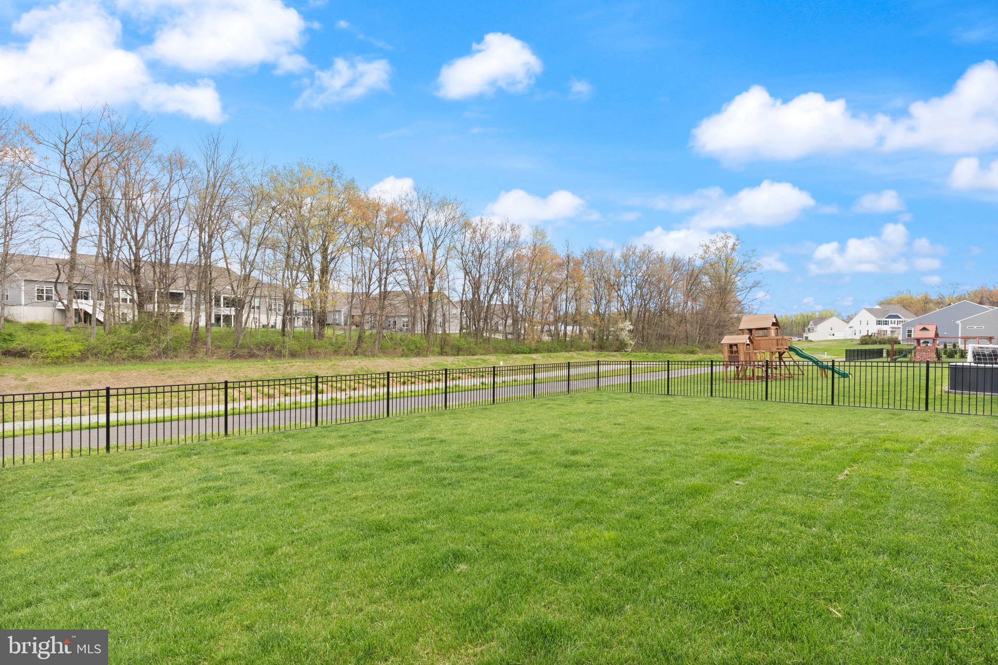 AUMAR HEIGHTS - Residential