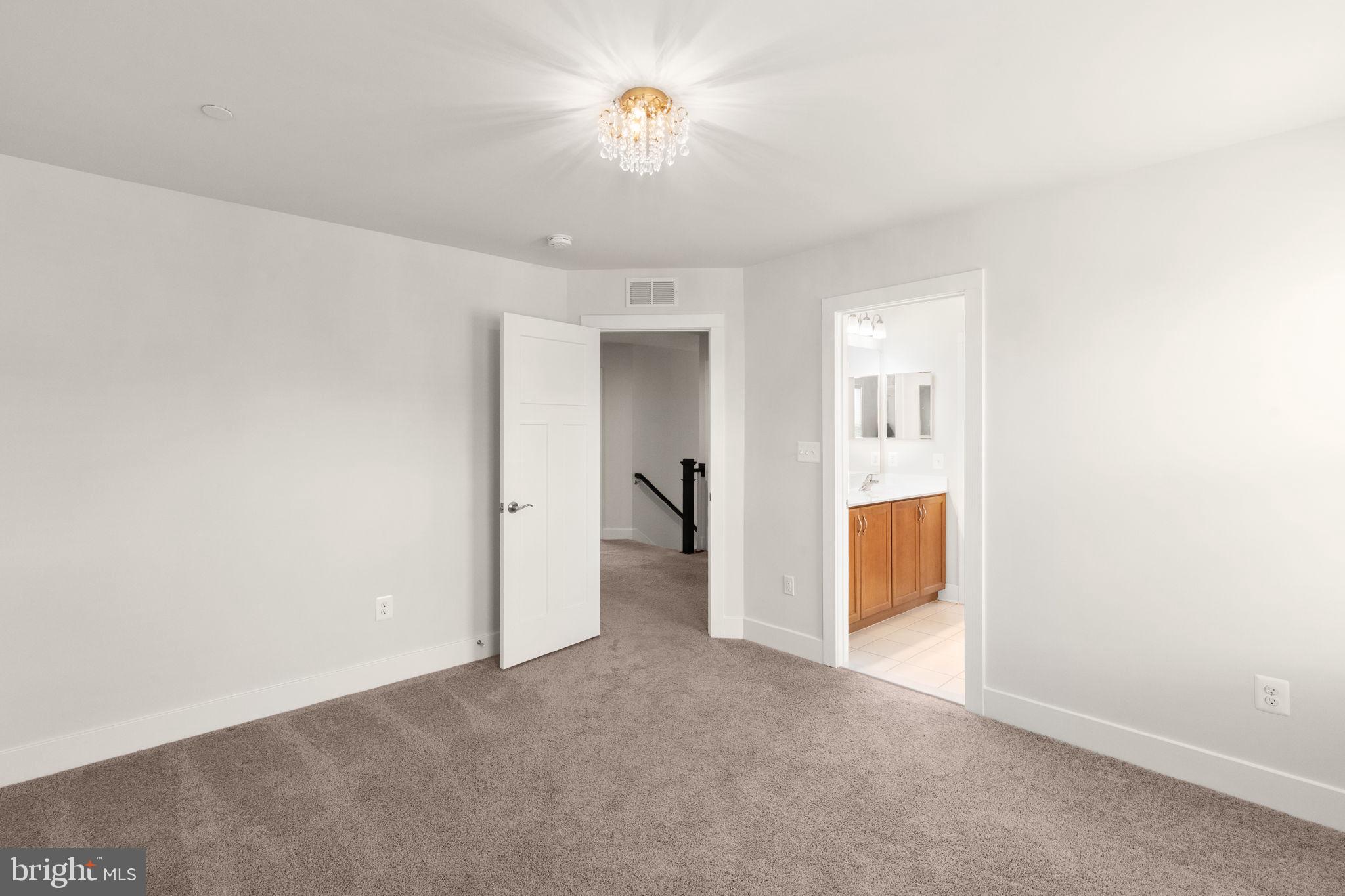 AUMAR HEIGHTS - Residential