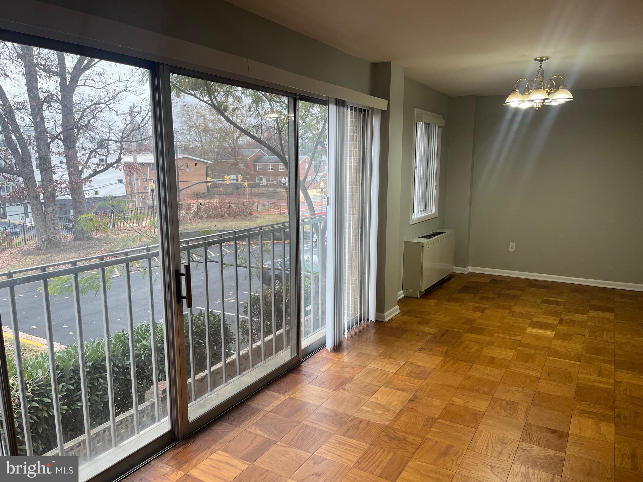 TANGLEWOOD - Residential