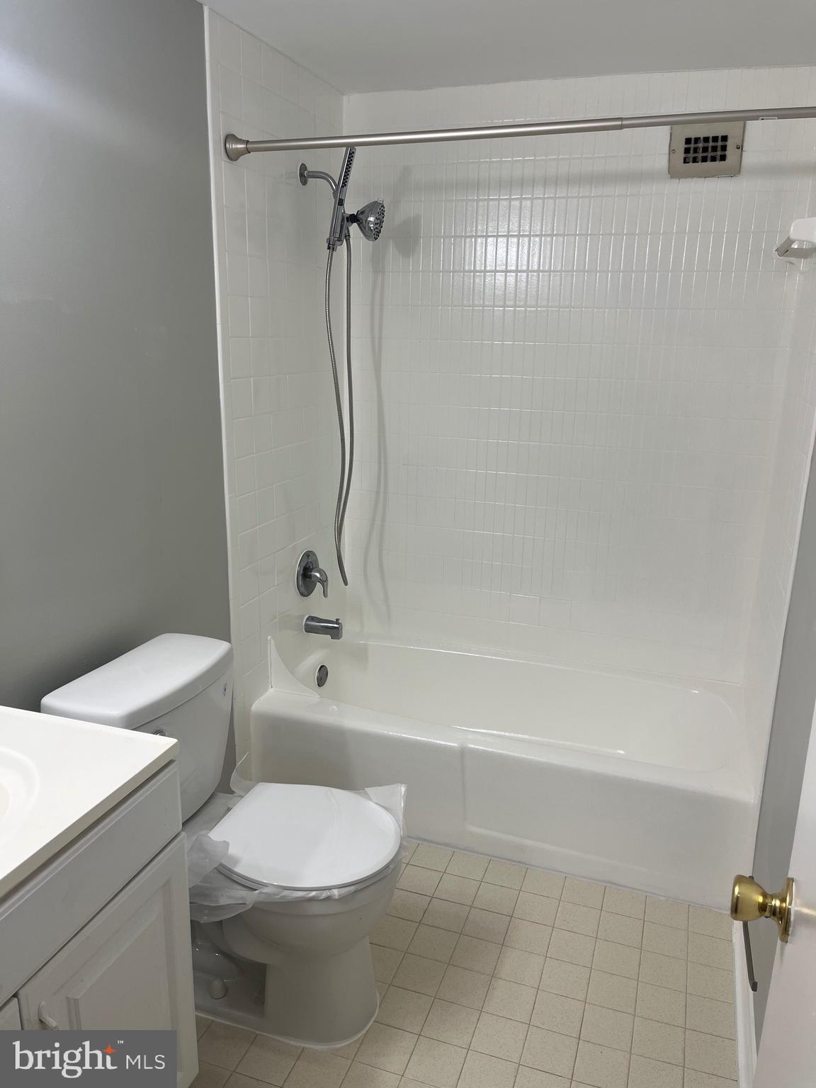 TANGLEWOOD - Residential