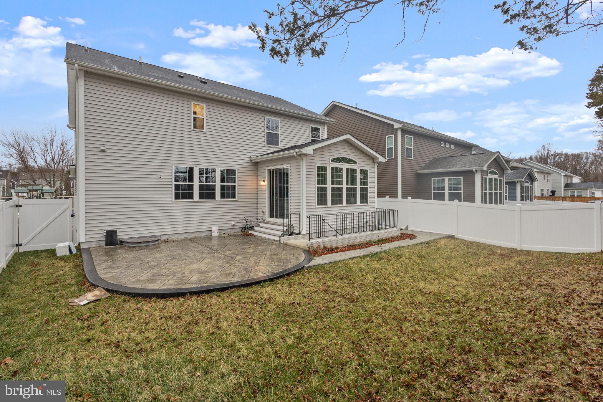 HARRISON VILLAGE - Residential