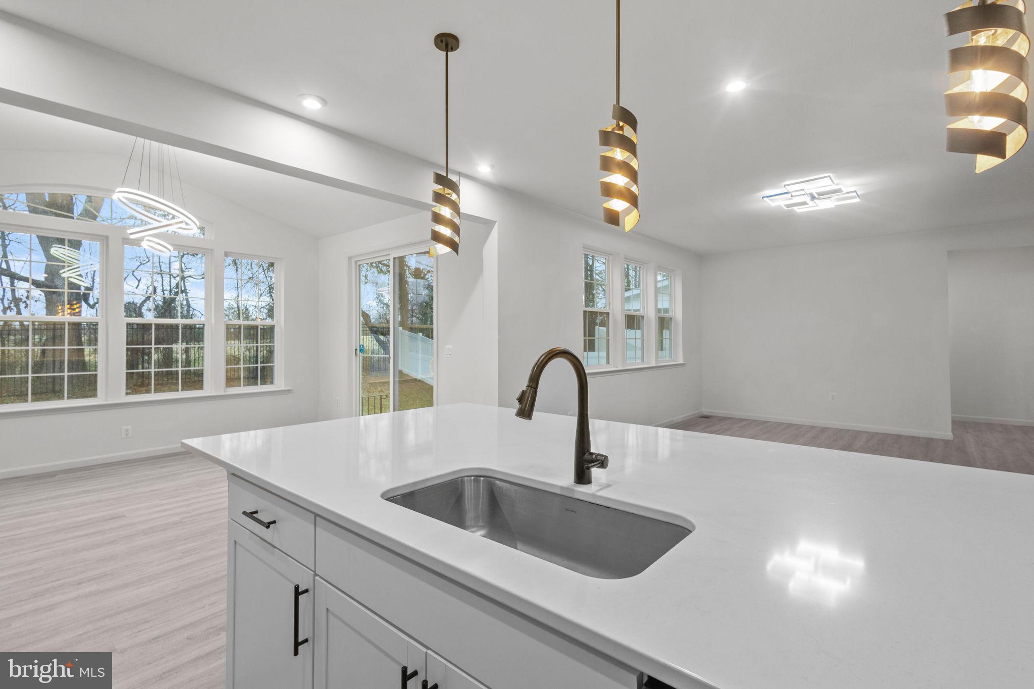 HARRISON VILLAGE - Residential