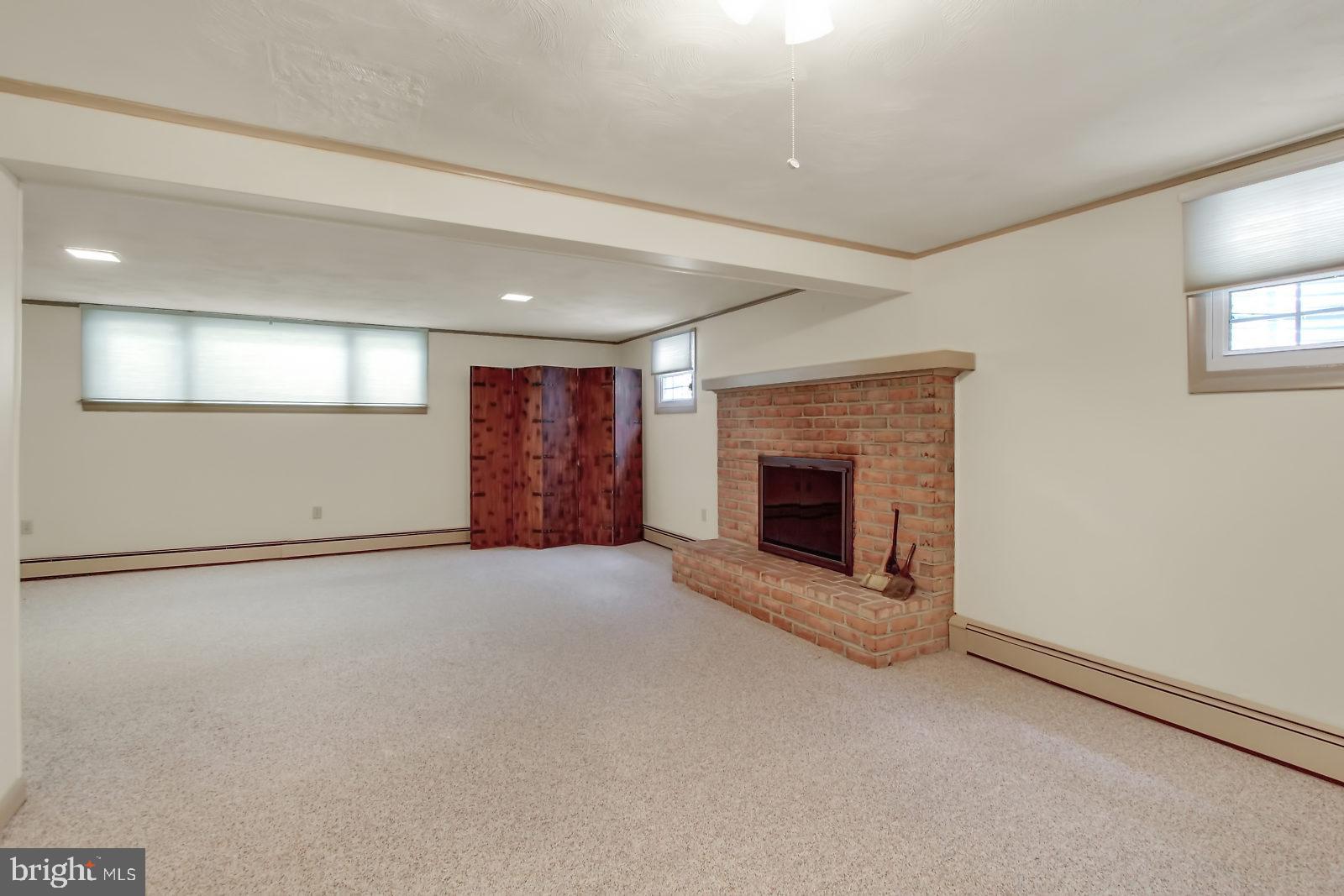 YORK TWP - Residential