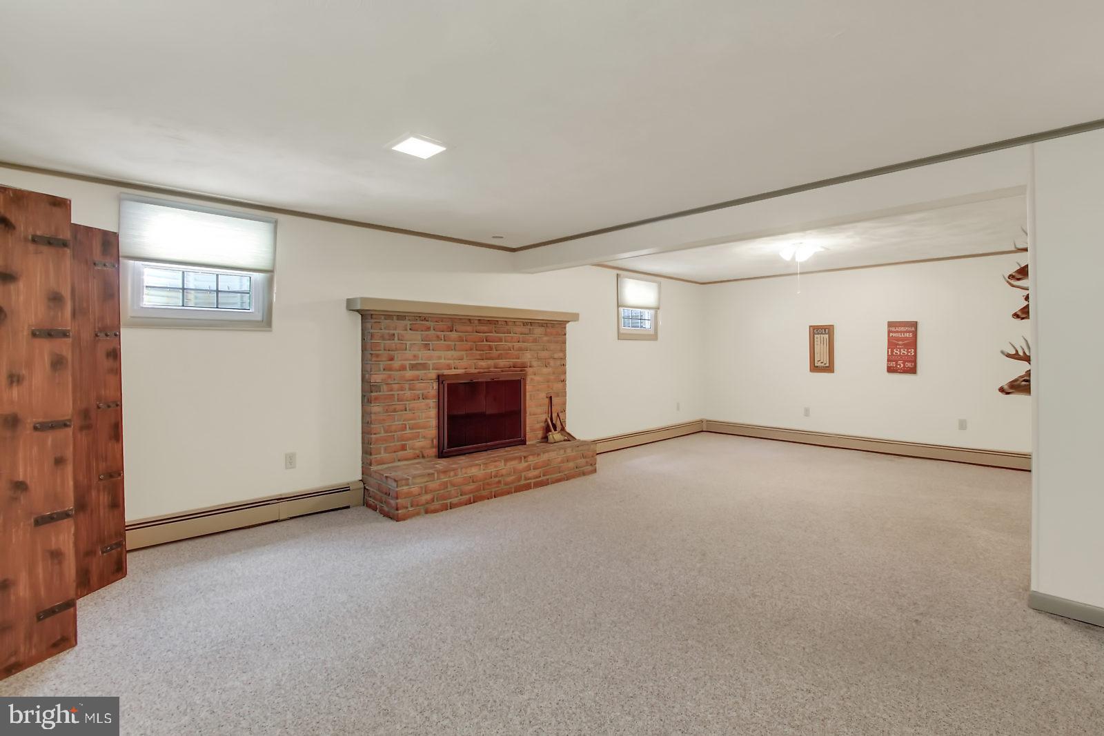 YORK TWP - Residential