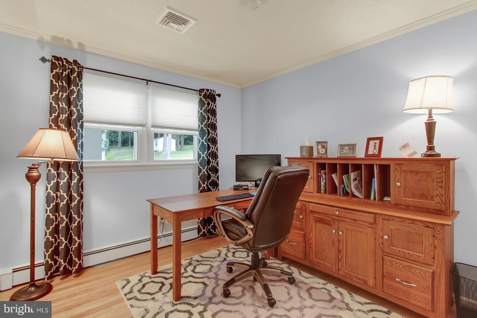 YORK TWP - Residential