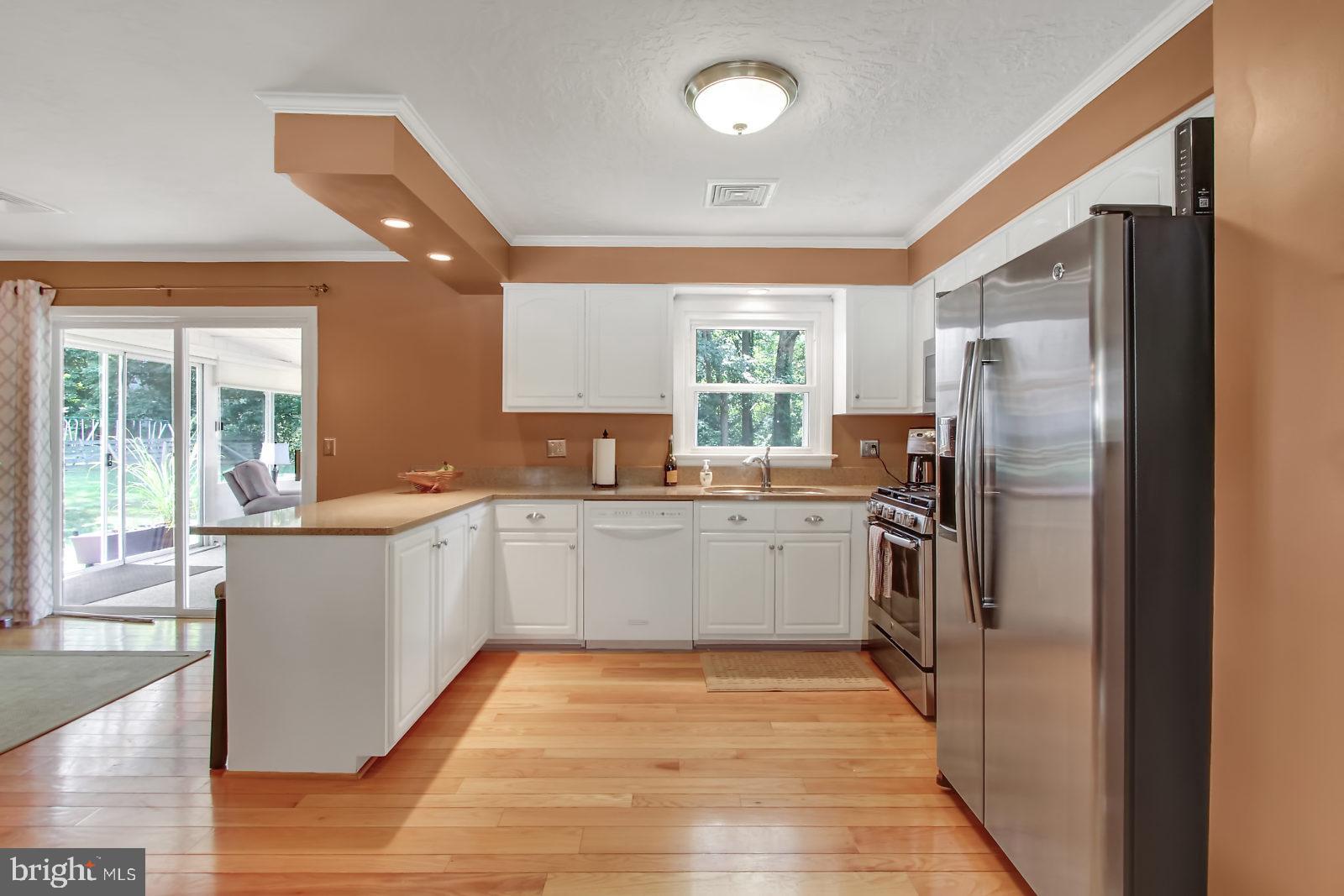 YORK TWP - Residential