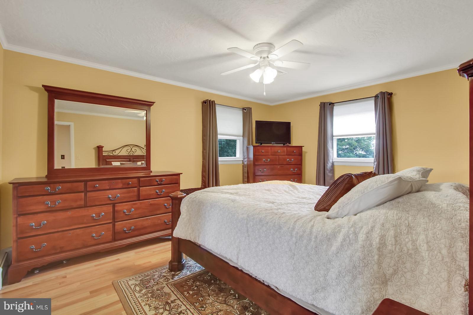 YORK TWP - Residential