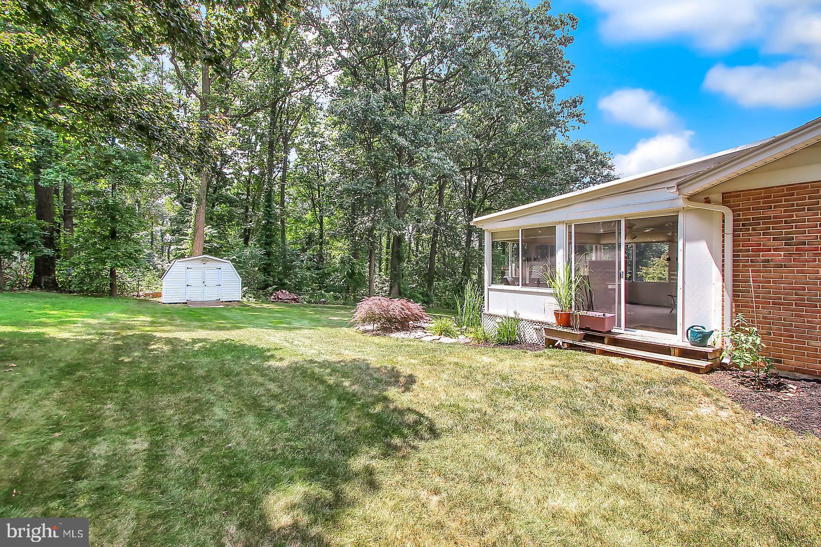 YORK TWP - Residential