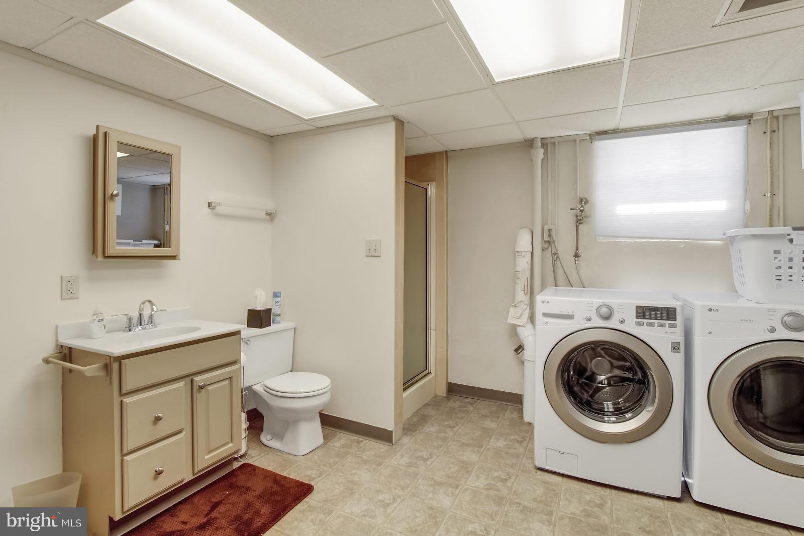 YORK TWP - Residential