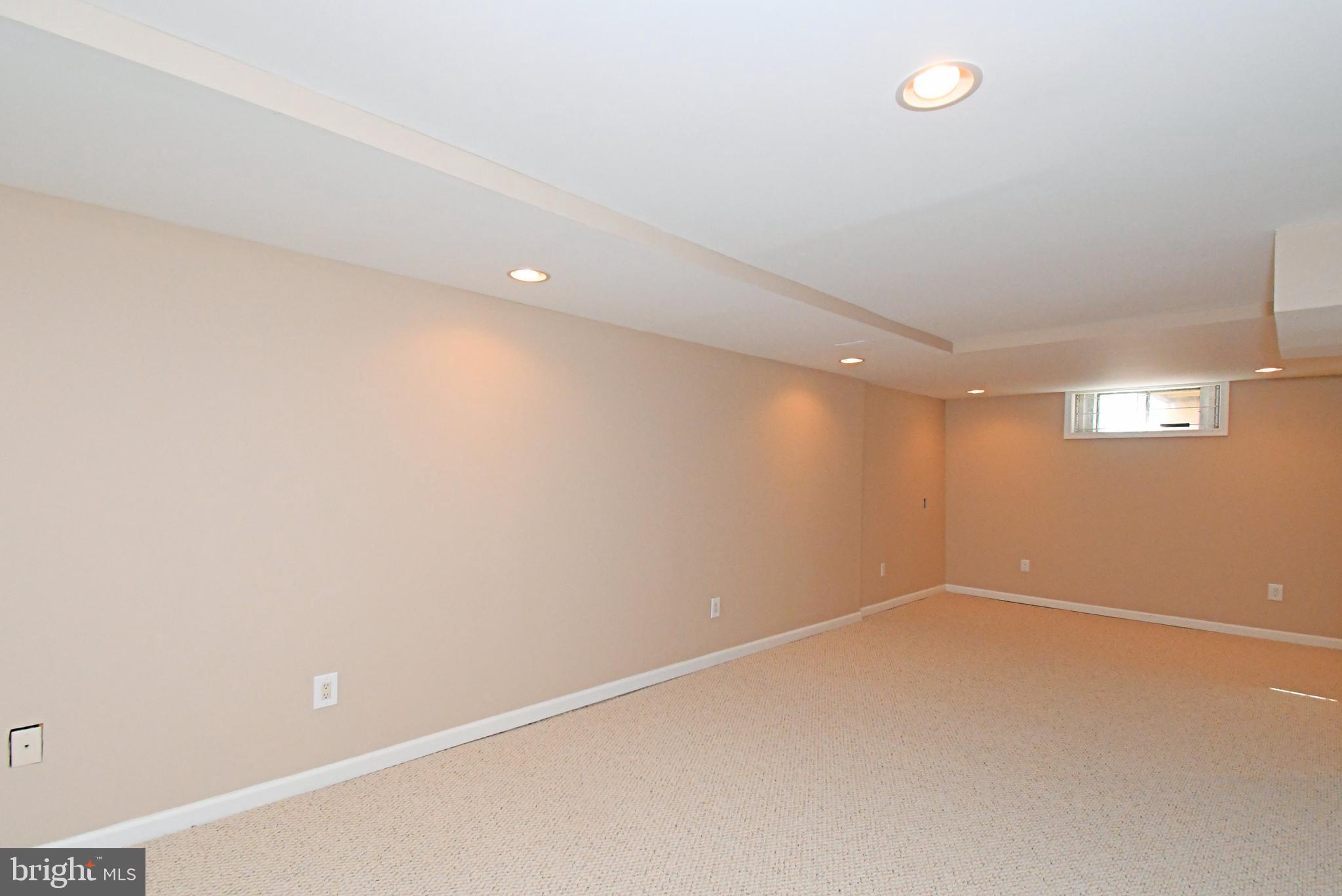 YORKSHIRE COMMONS - Residential