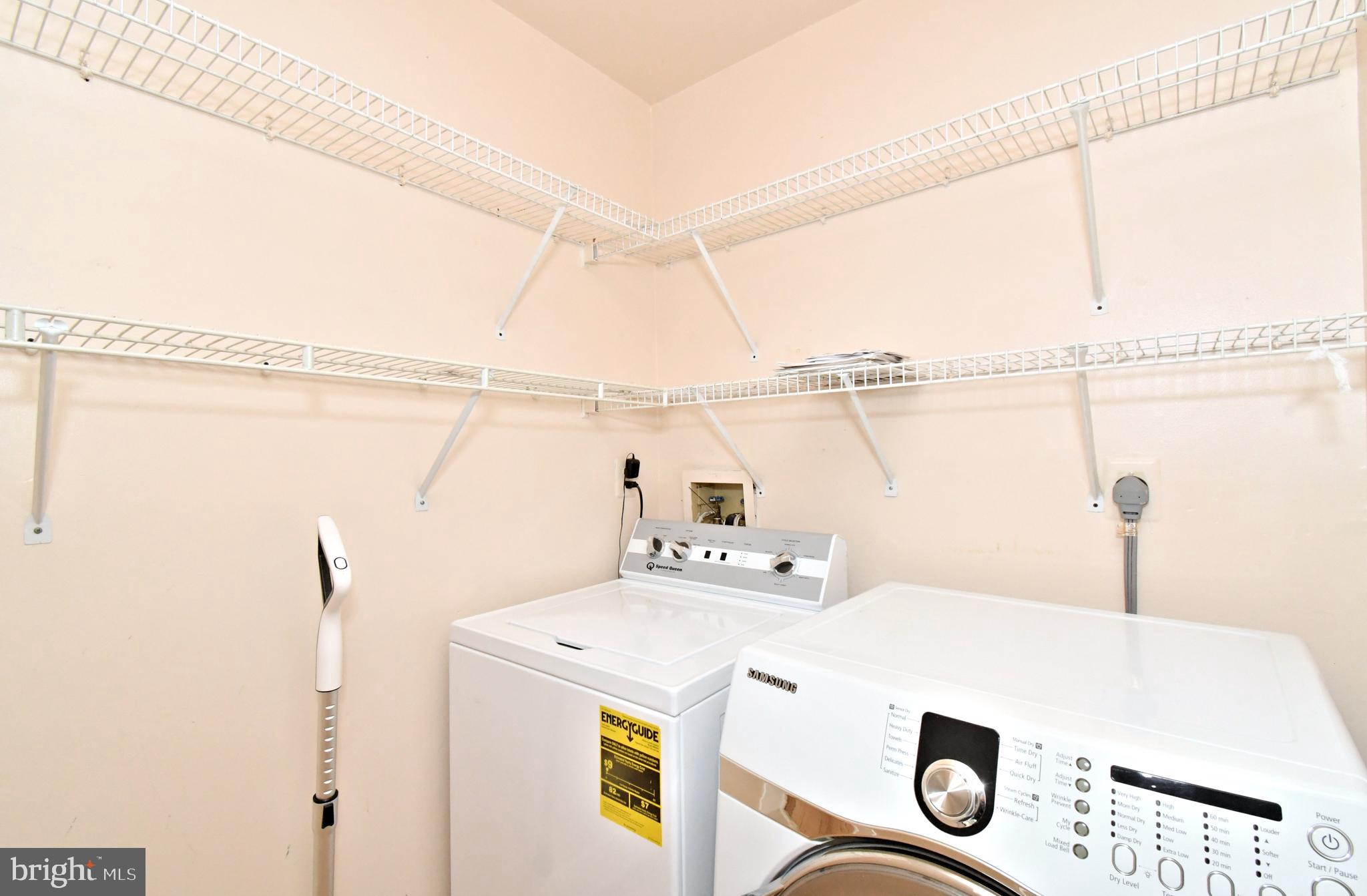 YORKSHIRE COMMONS - Residential