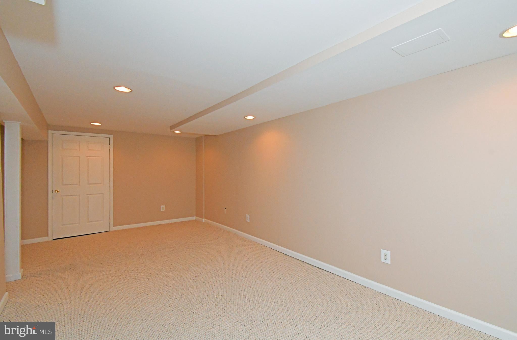 YORKSHIRE COMMONS - Residential