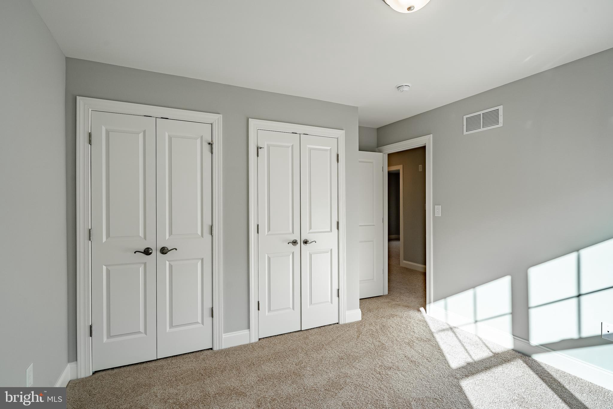 TARRINGTON WOODS - Residential