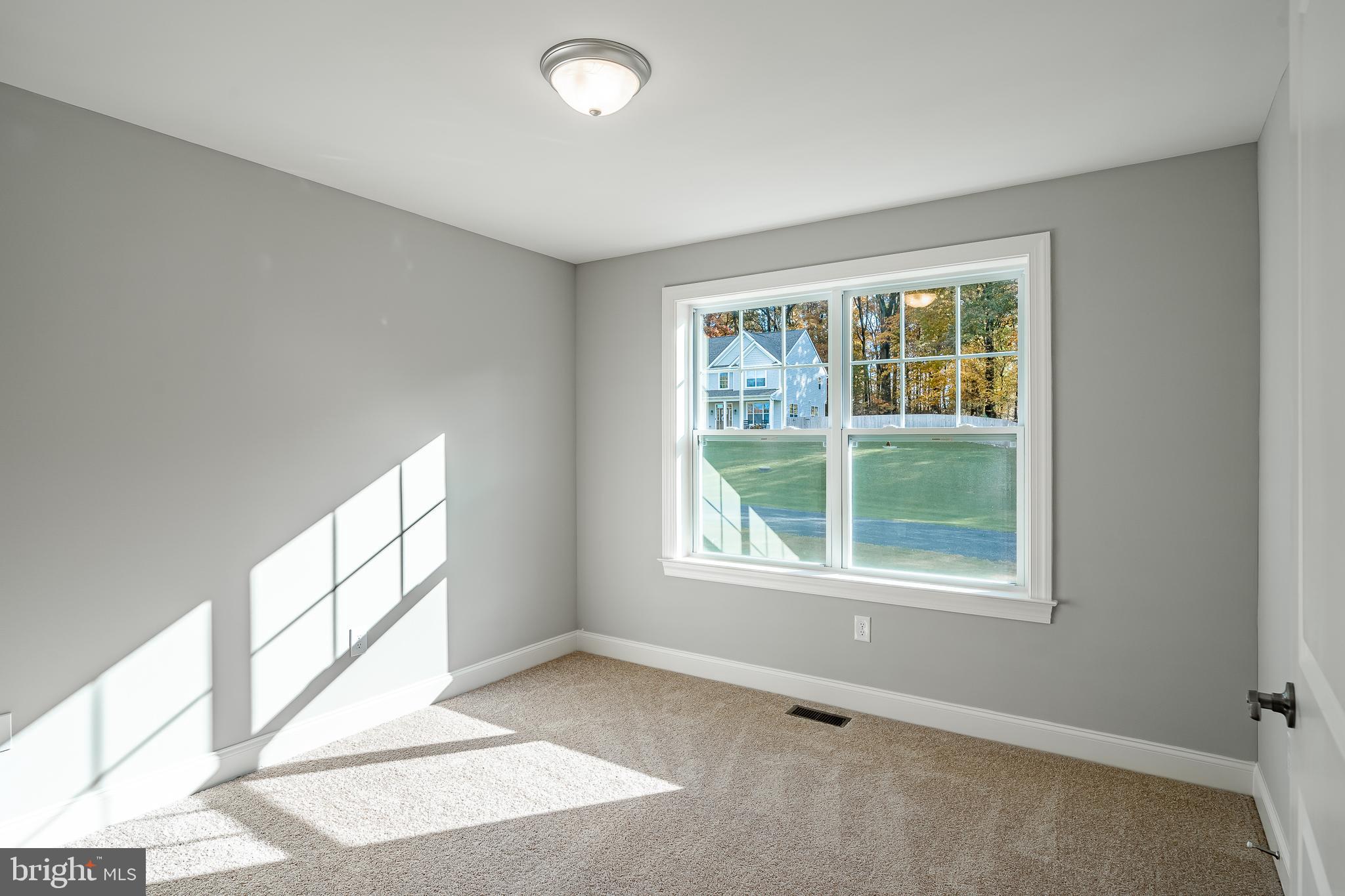 TARRINGTON WOODS - Residential