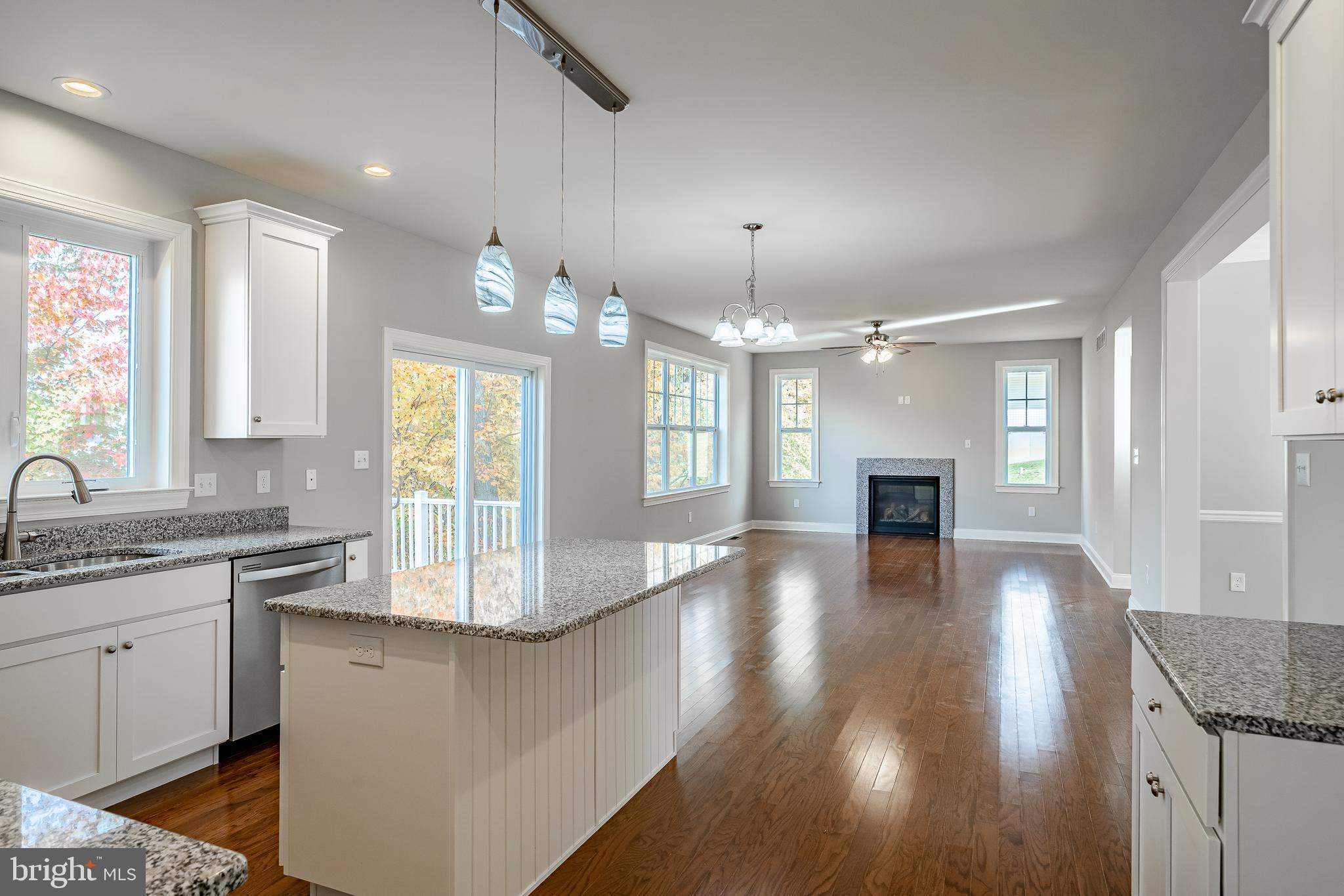 TARRINGTON WOODS - Residential