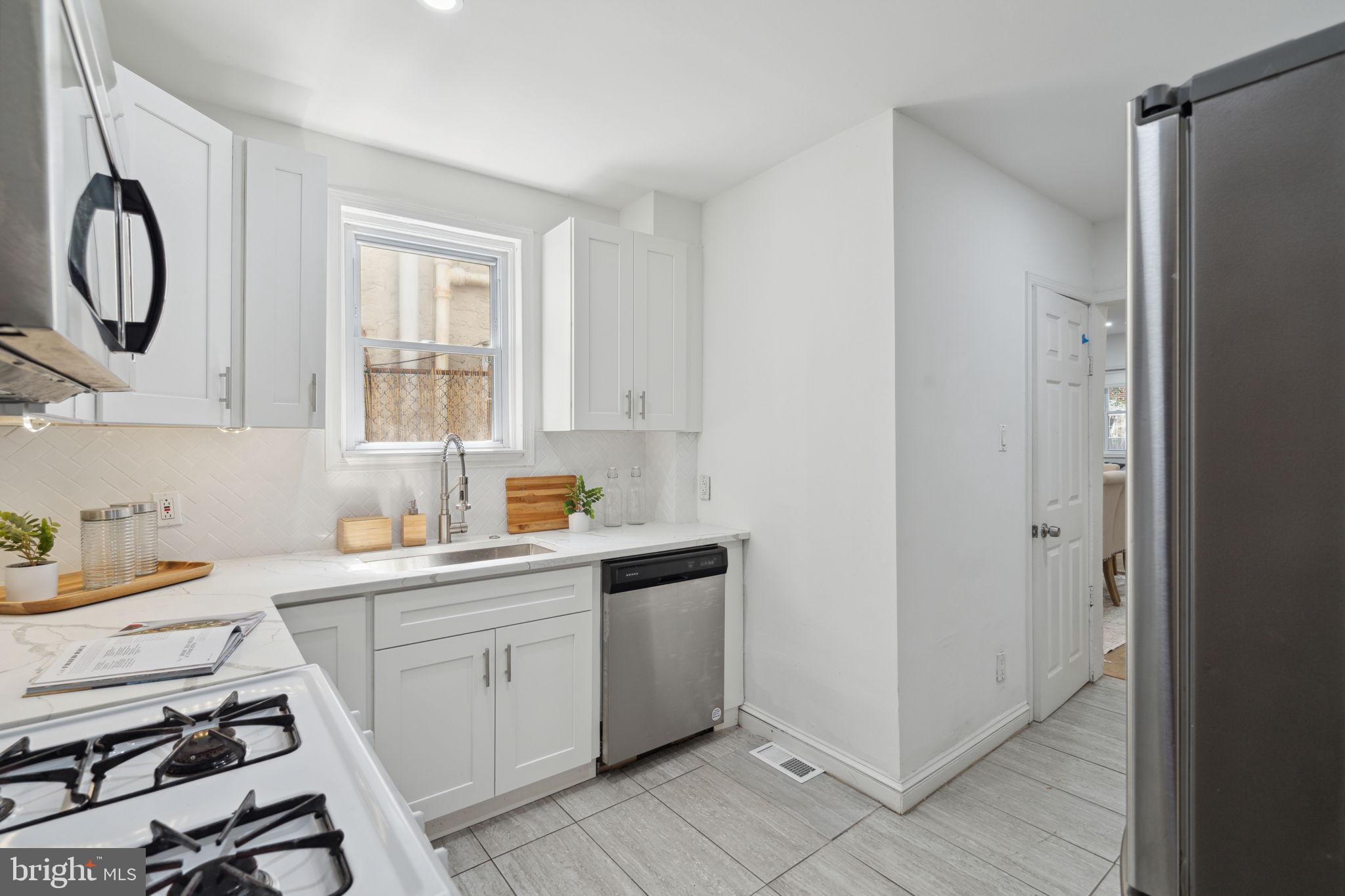 GRADUATE HOSPITAL - Residential