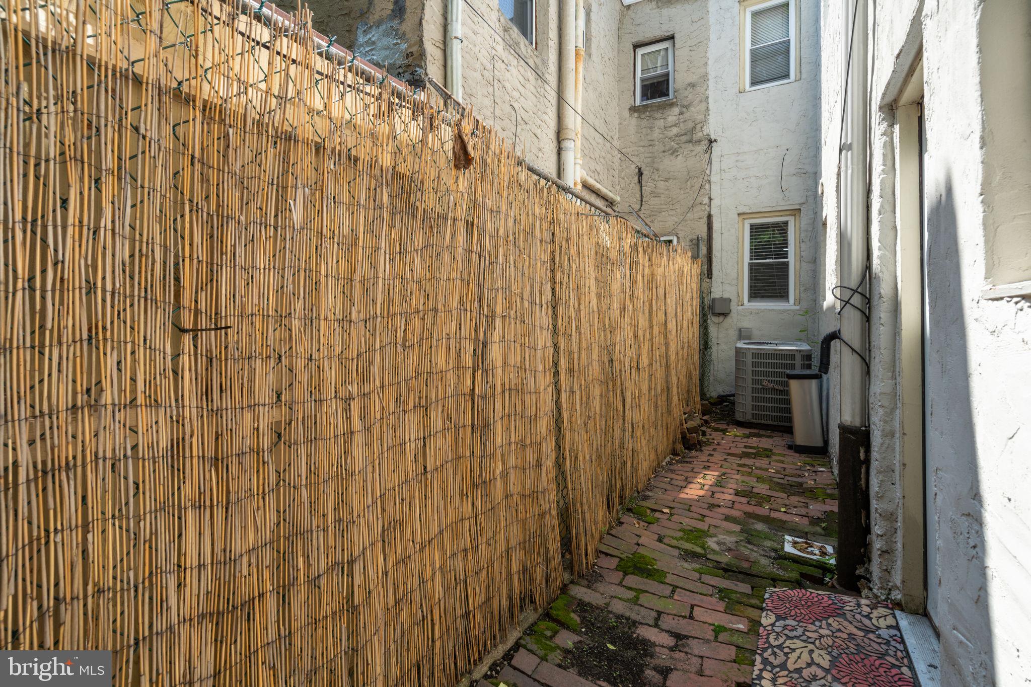 GRADUATE HOSPITAL - Residential