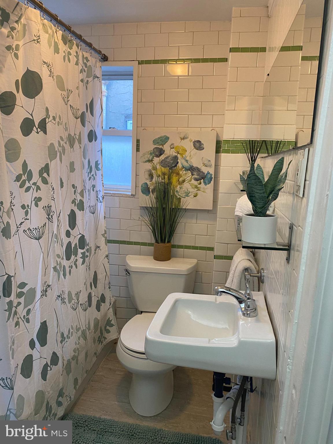 GRADUATE HOSPITAL - Residential