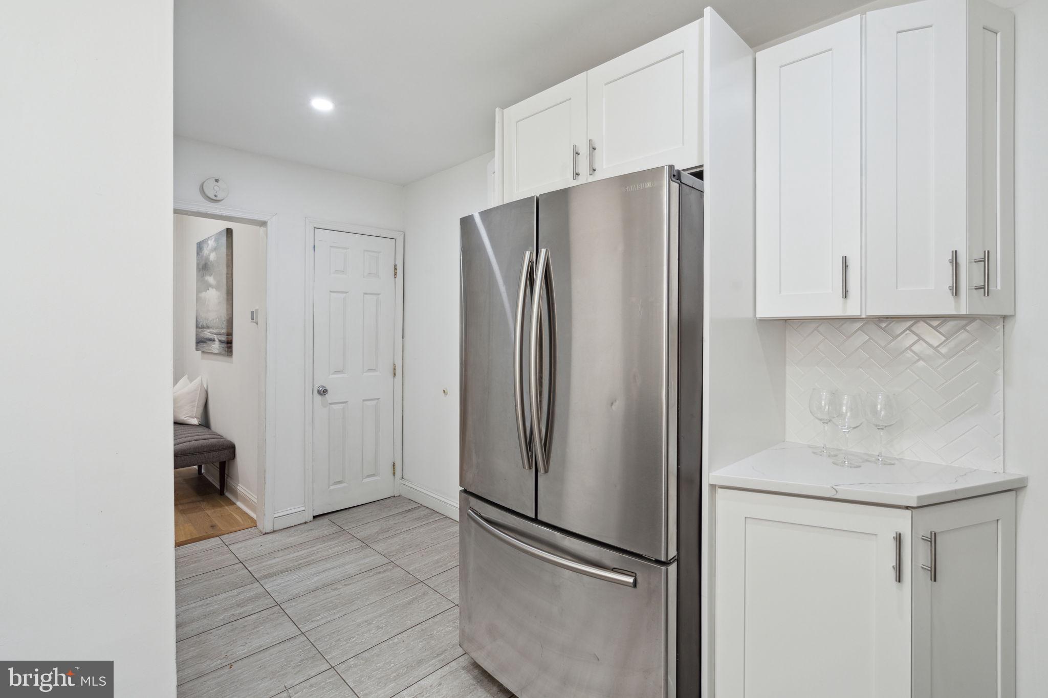 GRADUATE HOSPITAL - Residential