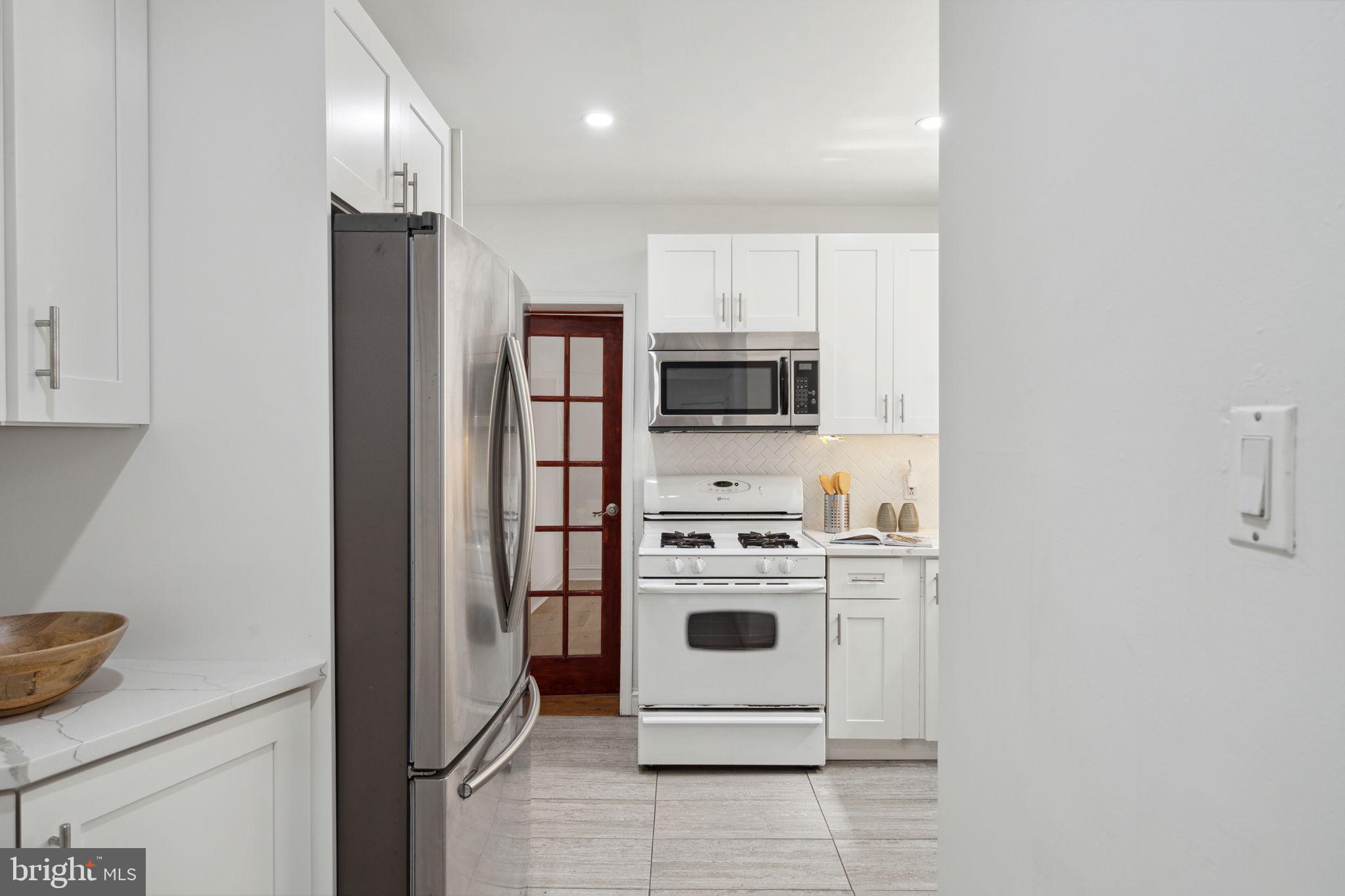 GRADUATE HOSPITAL - Residential