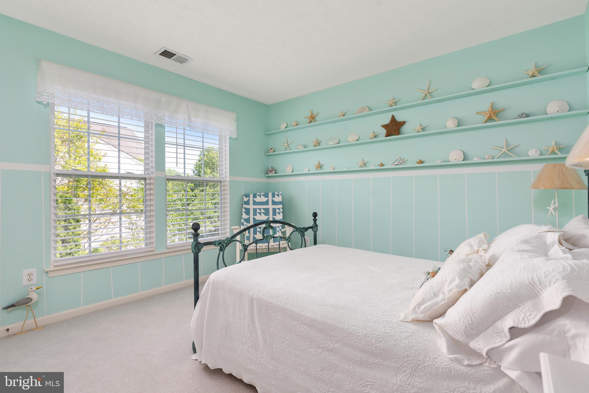 NORTH BROOK - Residential