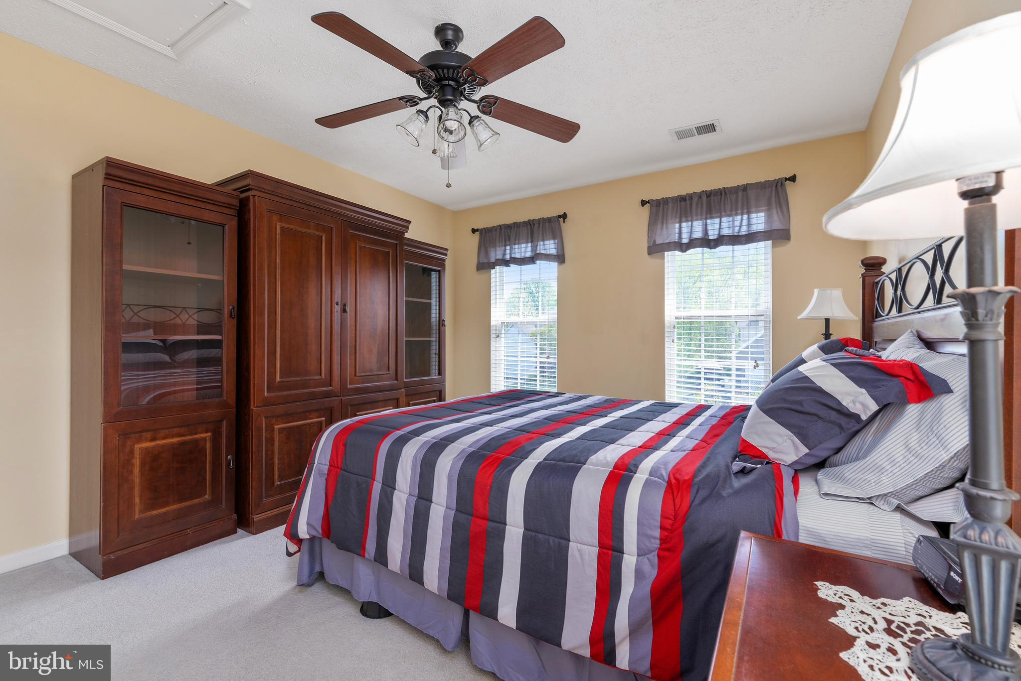 NORTH BROOK - Residential