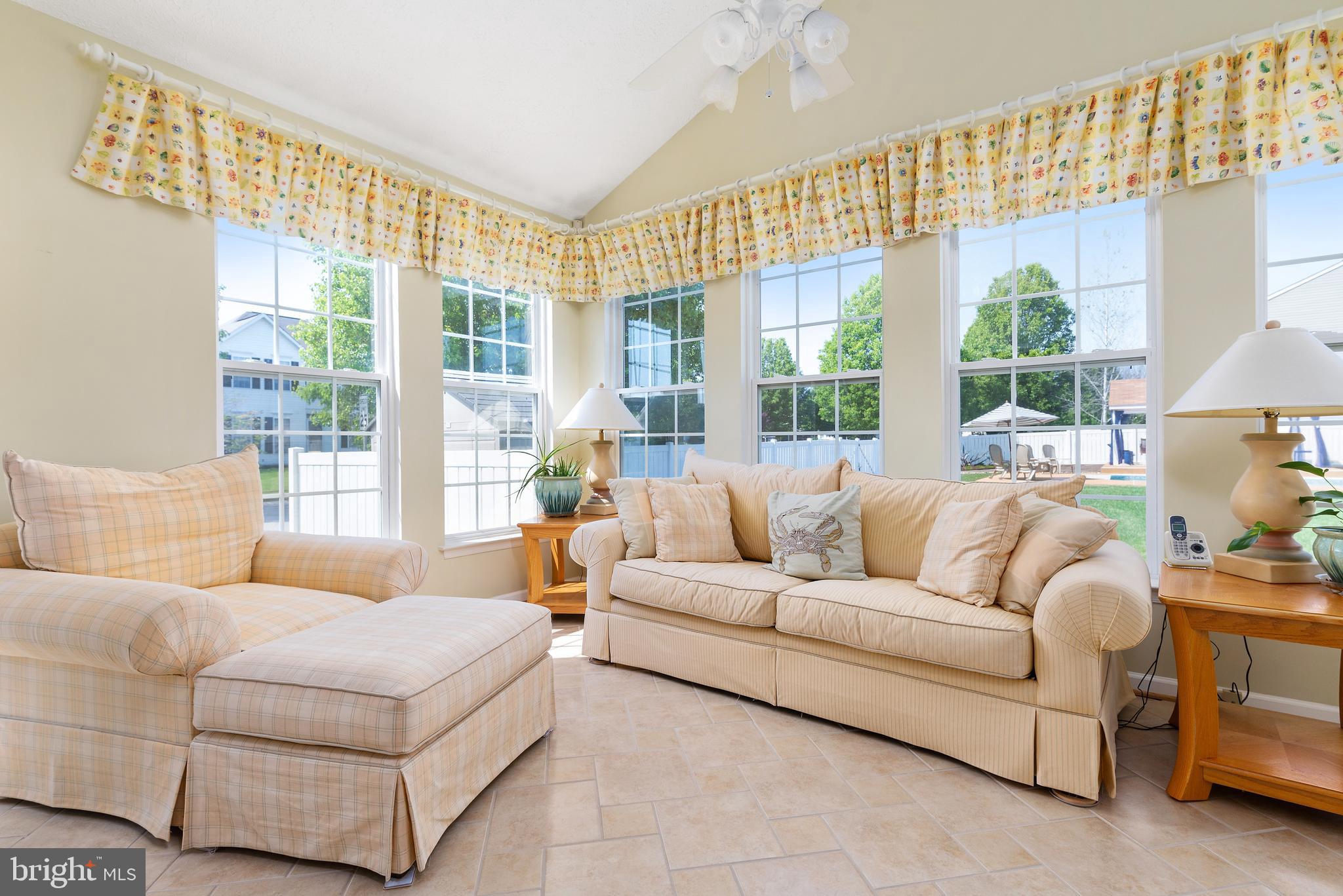 NORTH BROOK - Residential