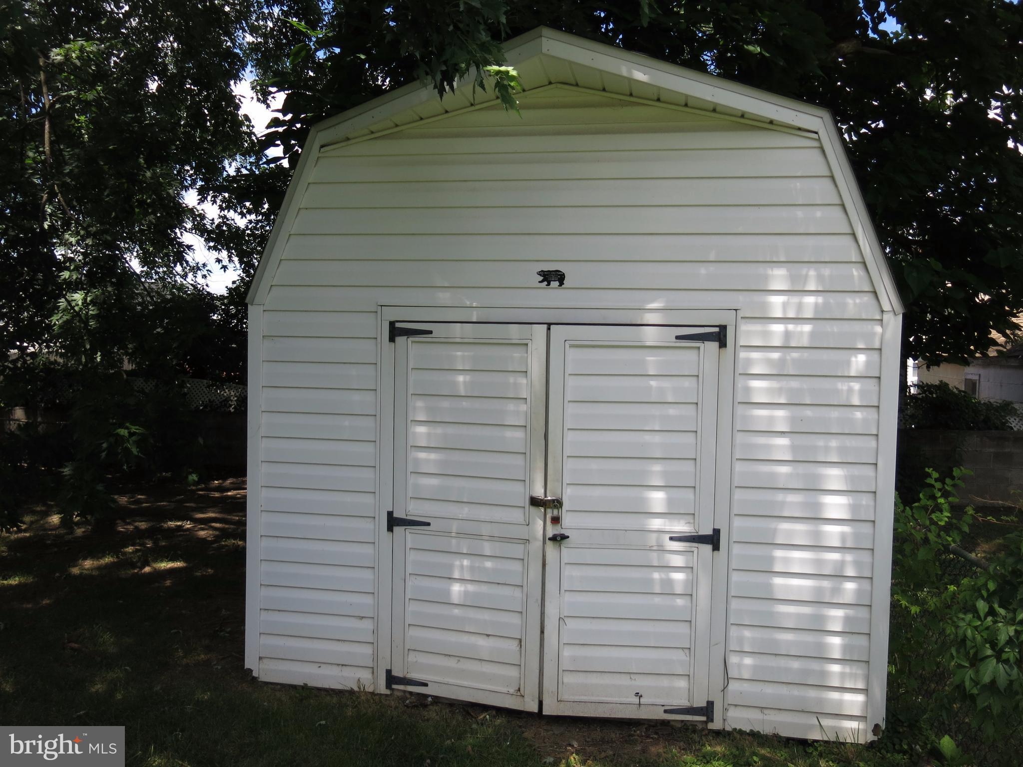 MARLYN MANOR - Residential