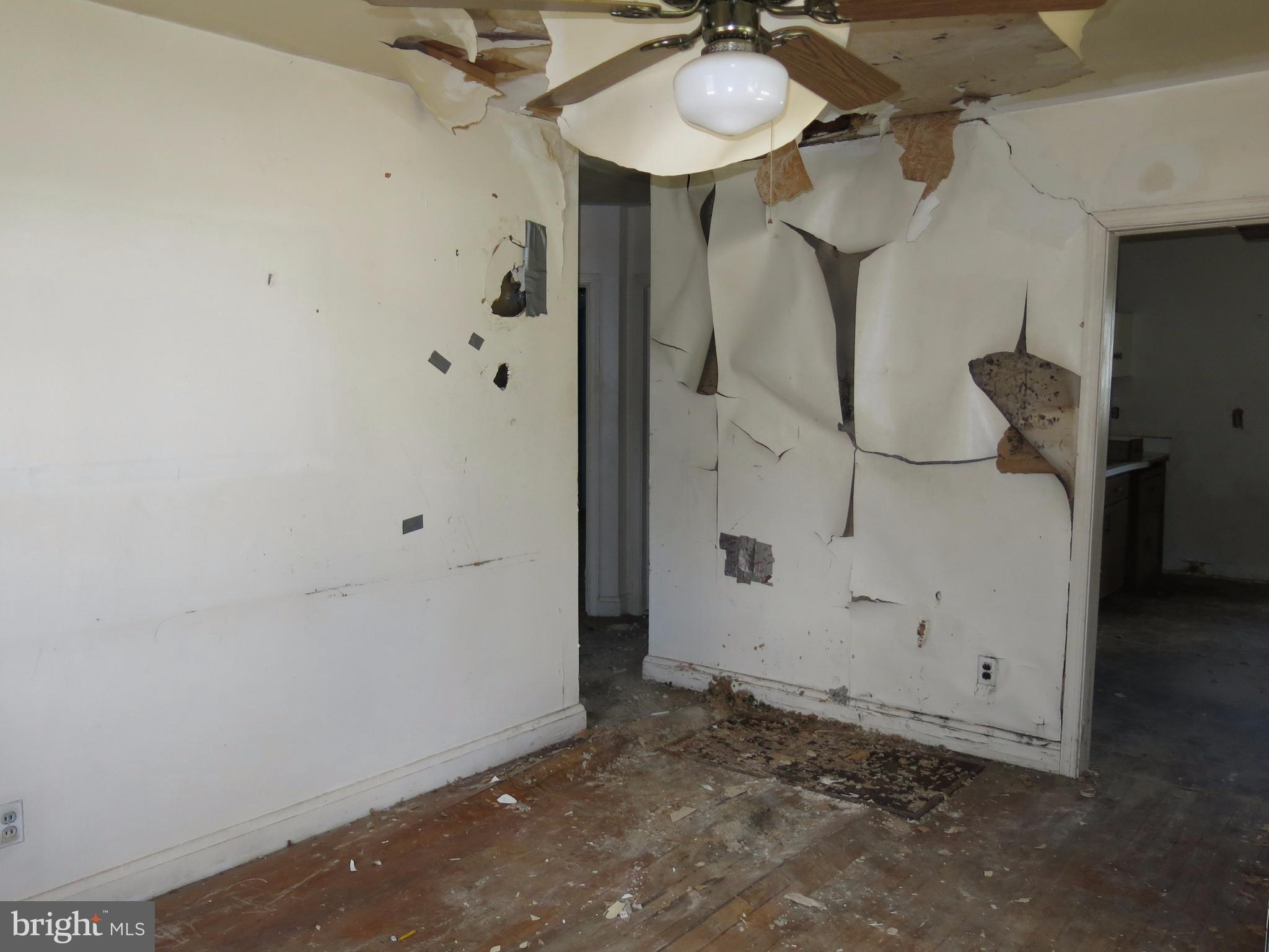 MARLYN MANOR - Residential