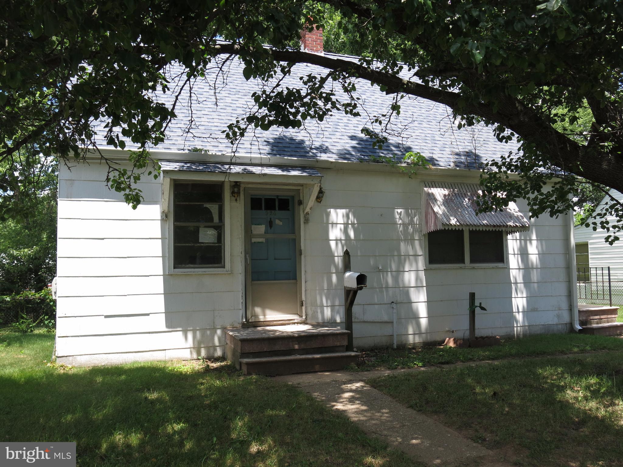 MARLYN MANOR - Residential