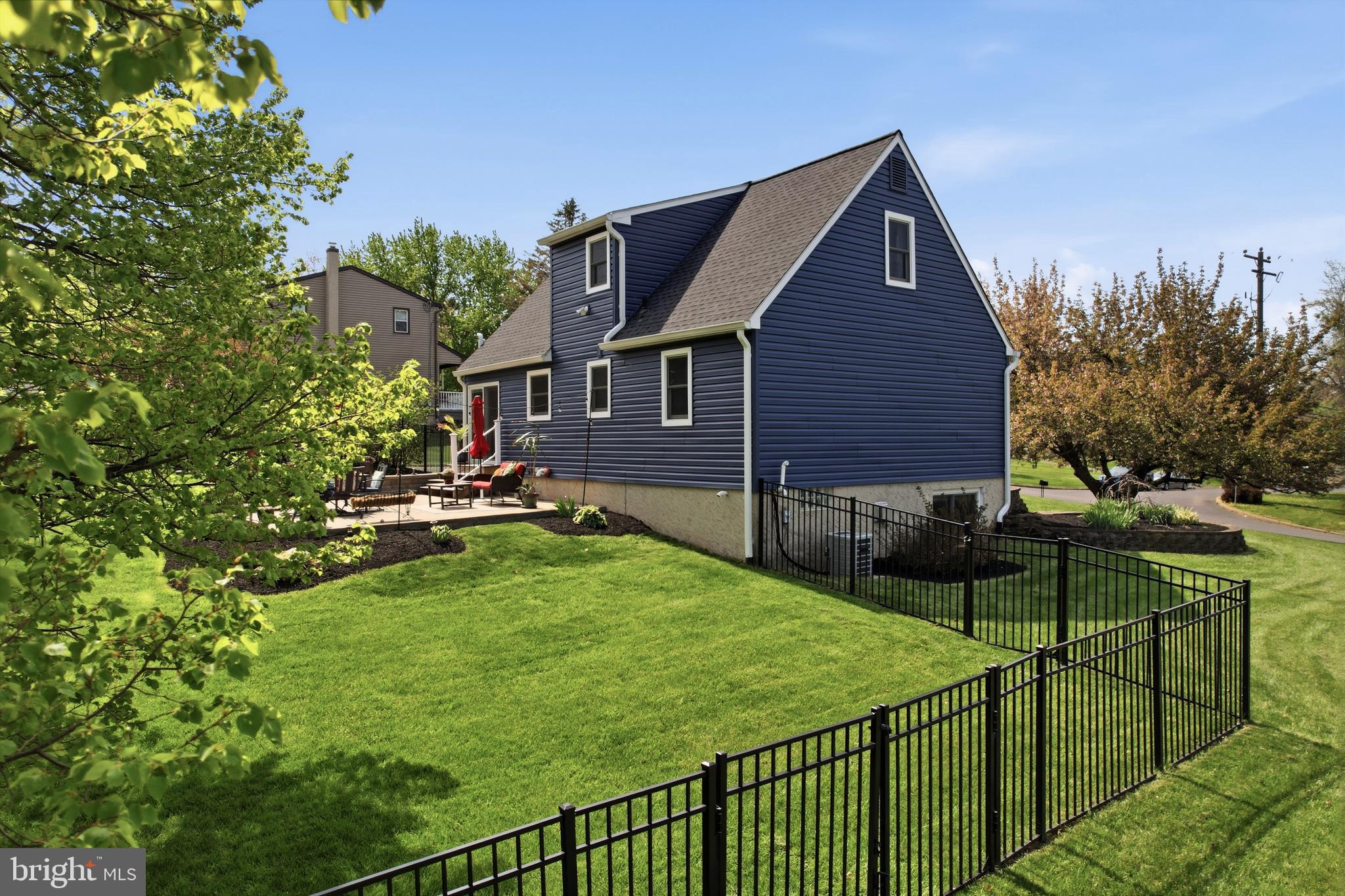 HARLEYSVILLE - Residential