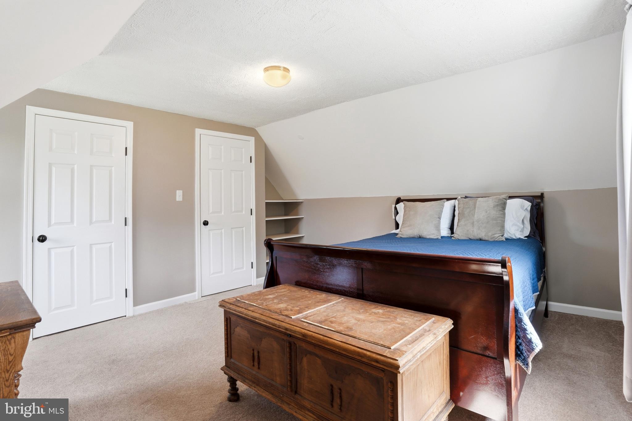 HARLEYSVILLE - Residential