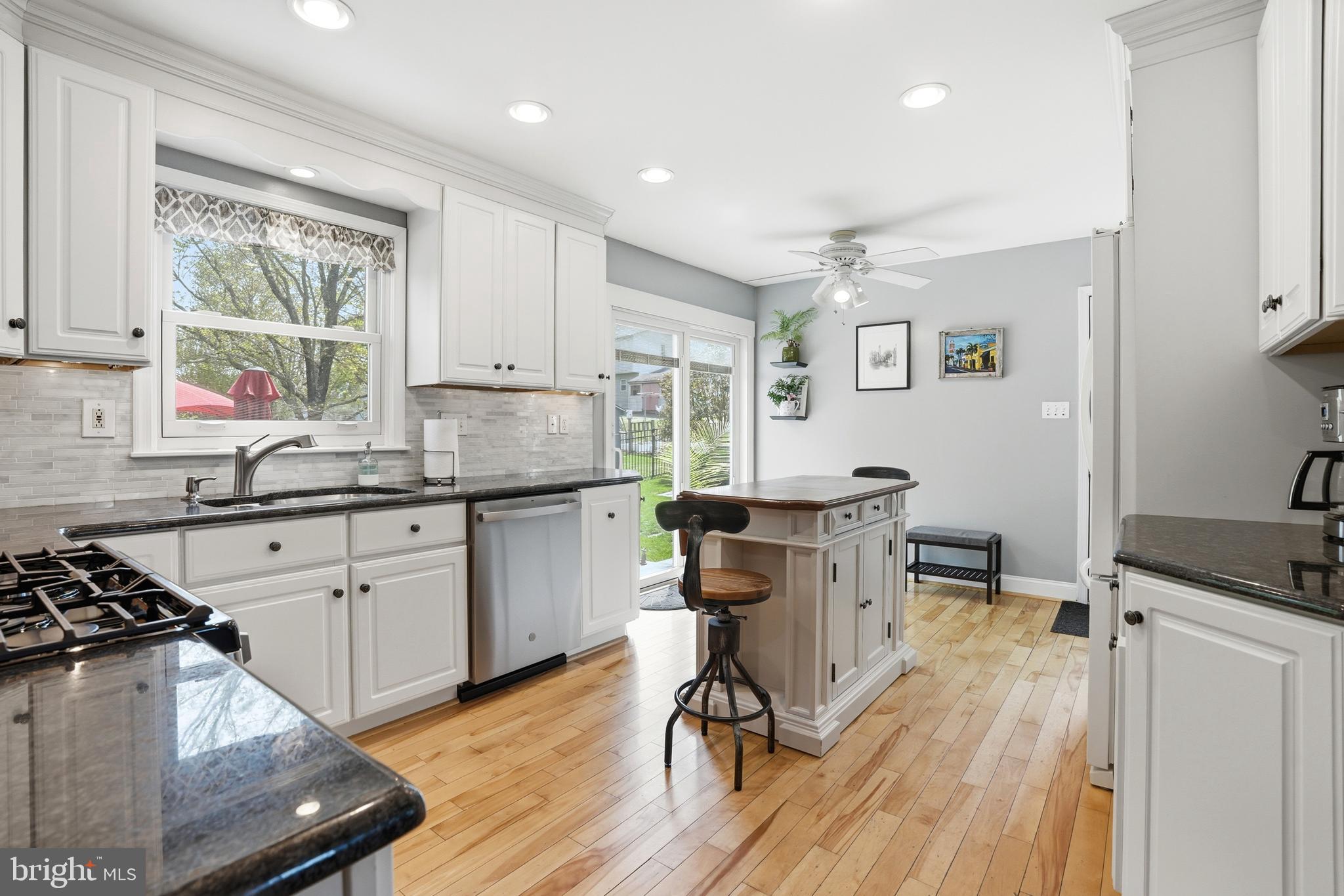 HARLEYSVILLE - Residential